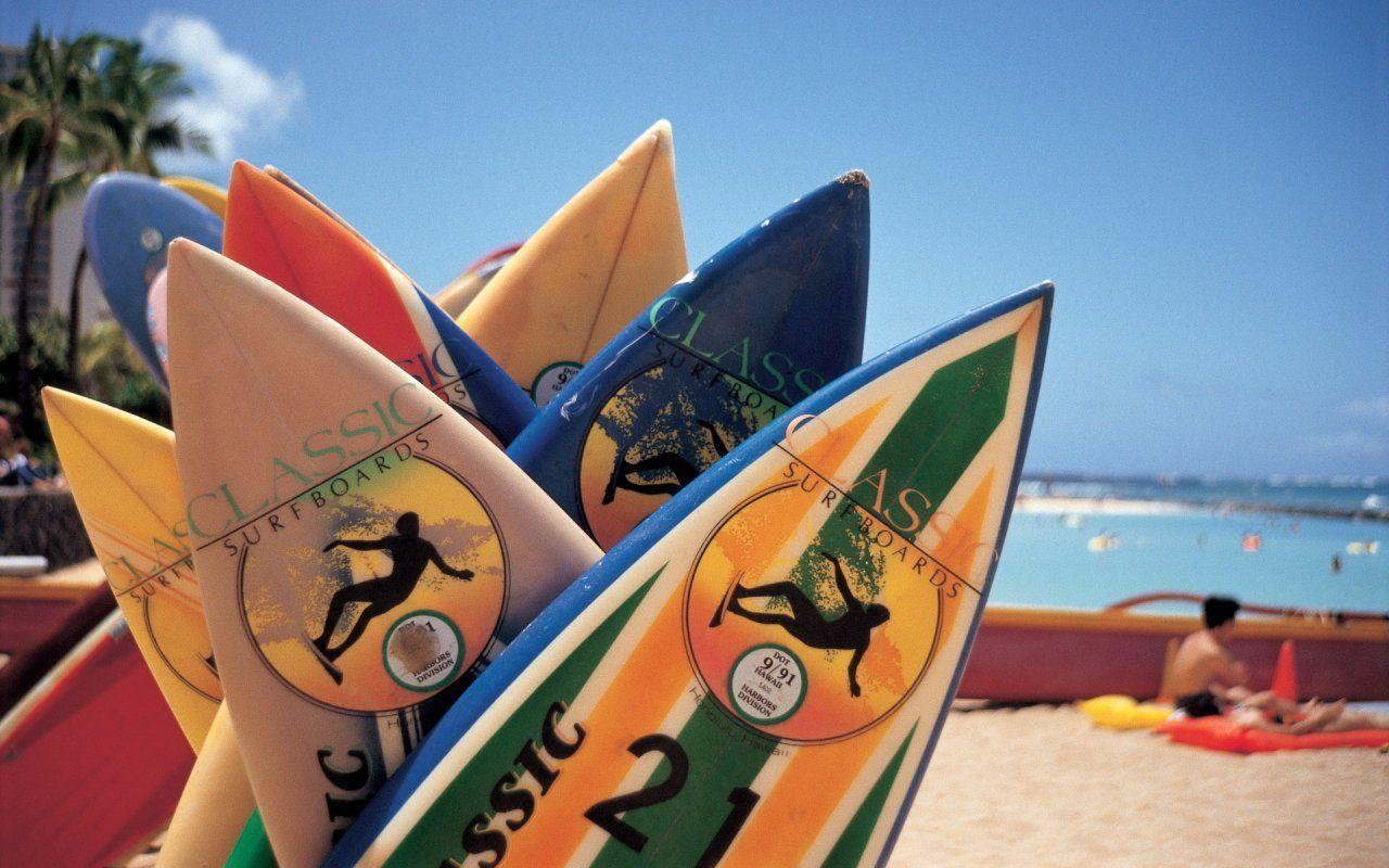 Tavole da surf colorate spiaggia, 1280x800 HD, Desktop
