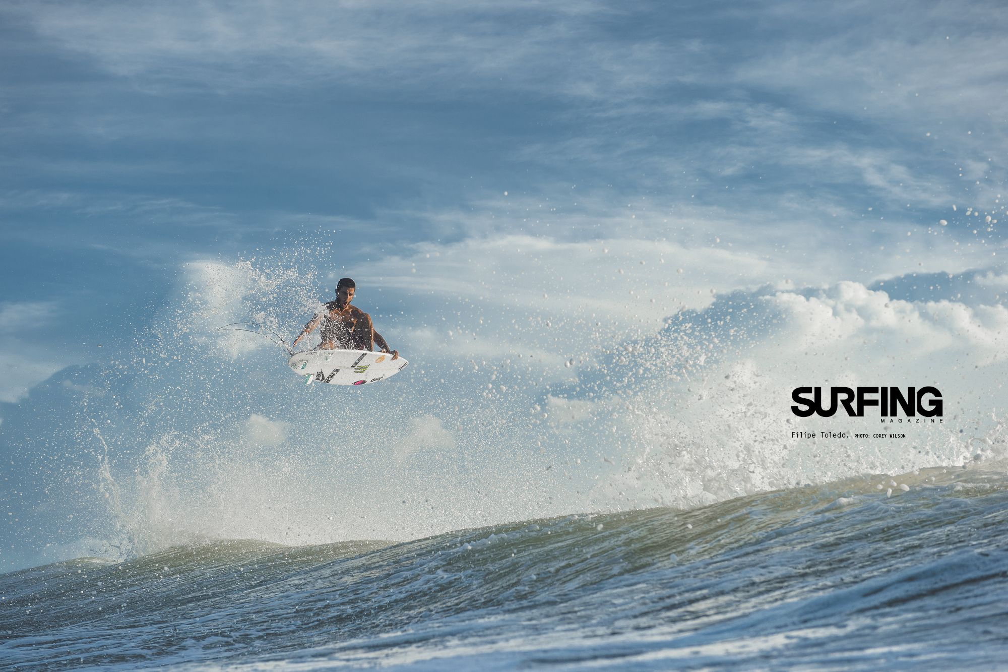 Surfista su onda schiumosa, 2000x1333 Hi-Res, Desktop