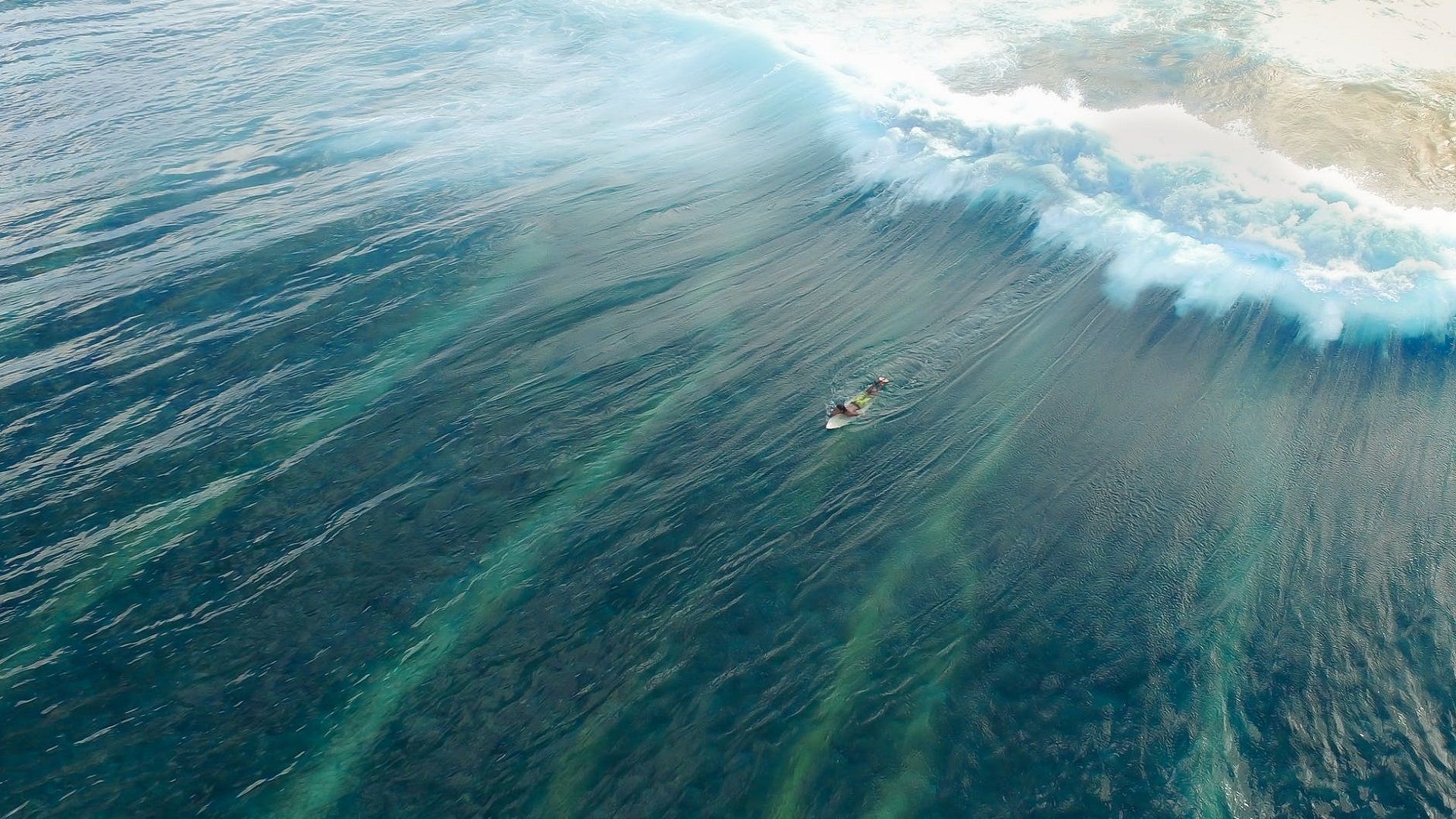 Surfista su onda oceanica, 1920x1080 Full HD, Desktop
