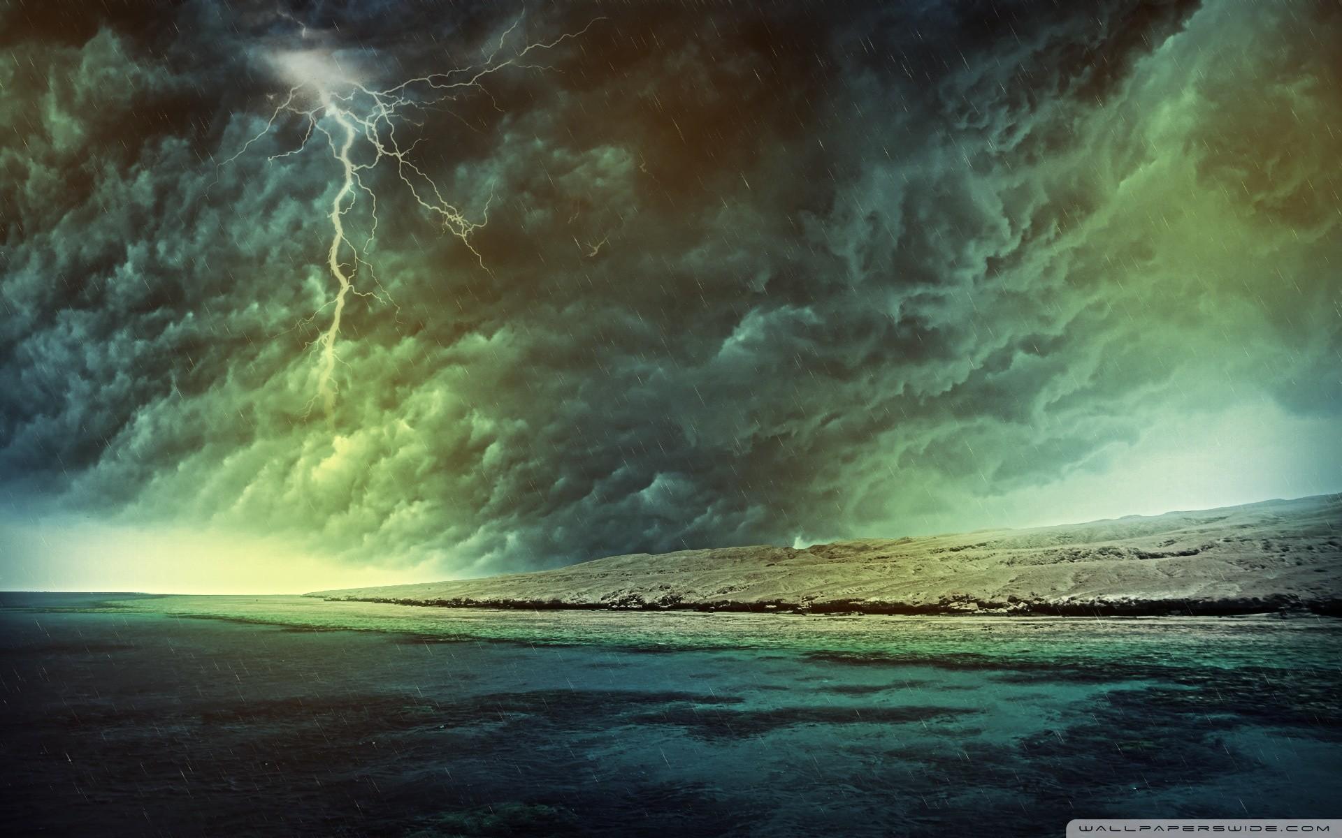 Fulmine su tempesta oceanica verde, 1920x1200 WUXGA, Desktop