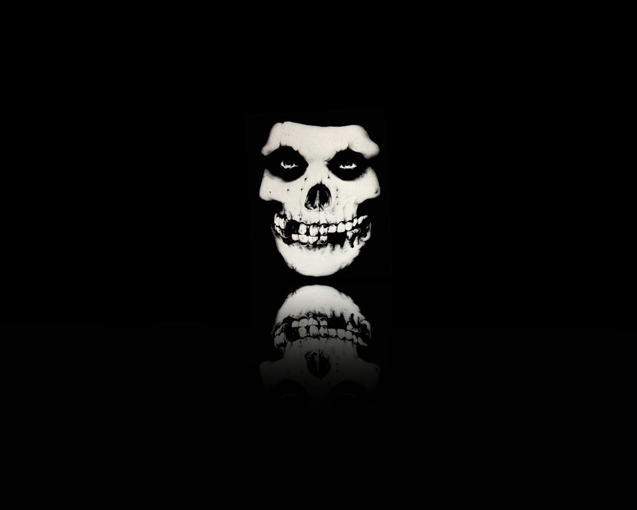 Teschio Misfits su nero, Glenn Danzig, 1280x1024 720p, Laptop