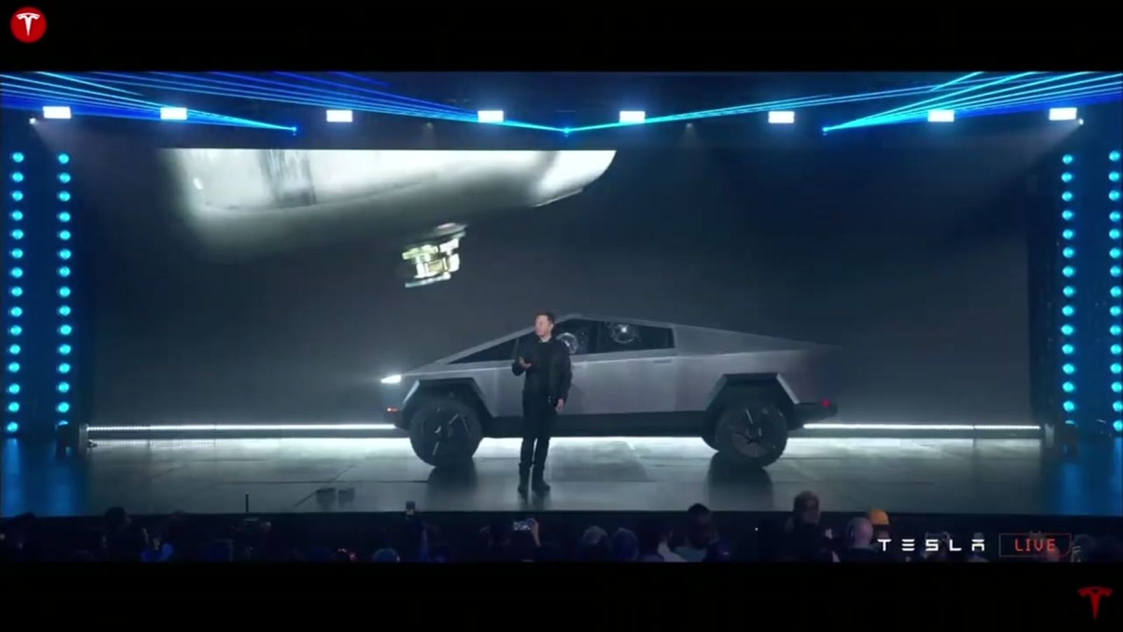 Pickup Tesla nero deserto, 1600x1200 HD, Desktop
