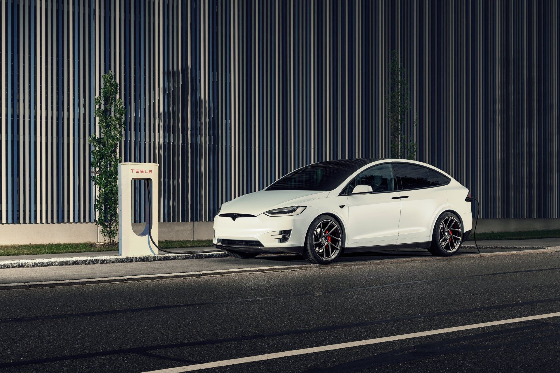 Tesla Model X bianca, 1920x1280 Full HD+ WUXGA, Desktop