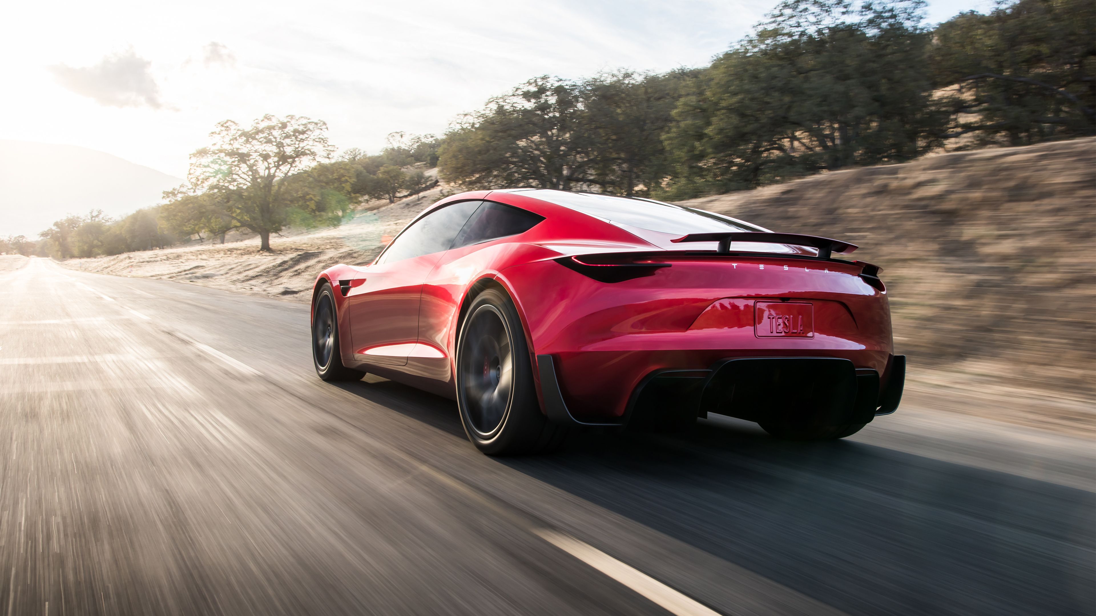 Tesla Roadster rossa su strada, 3840x2160 4K, Monitor 4K
