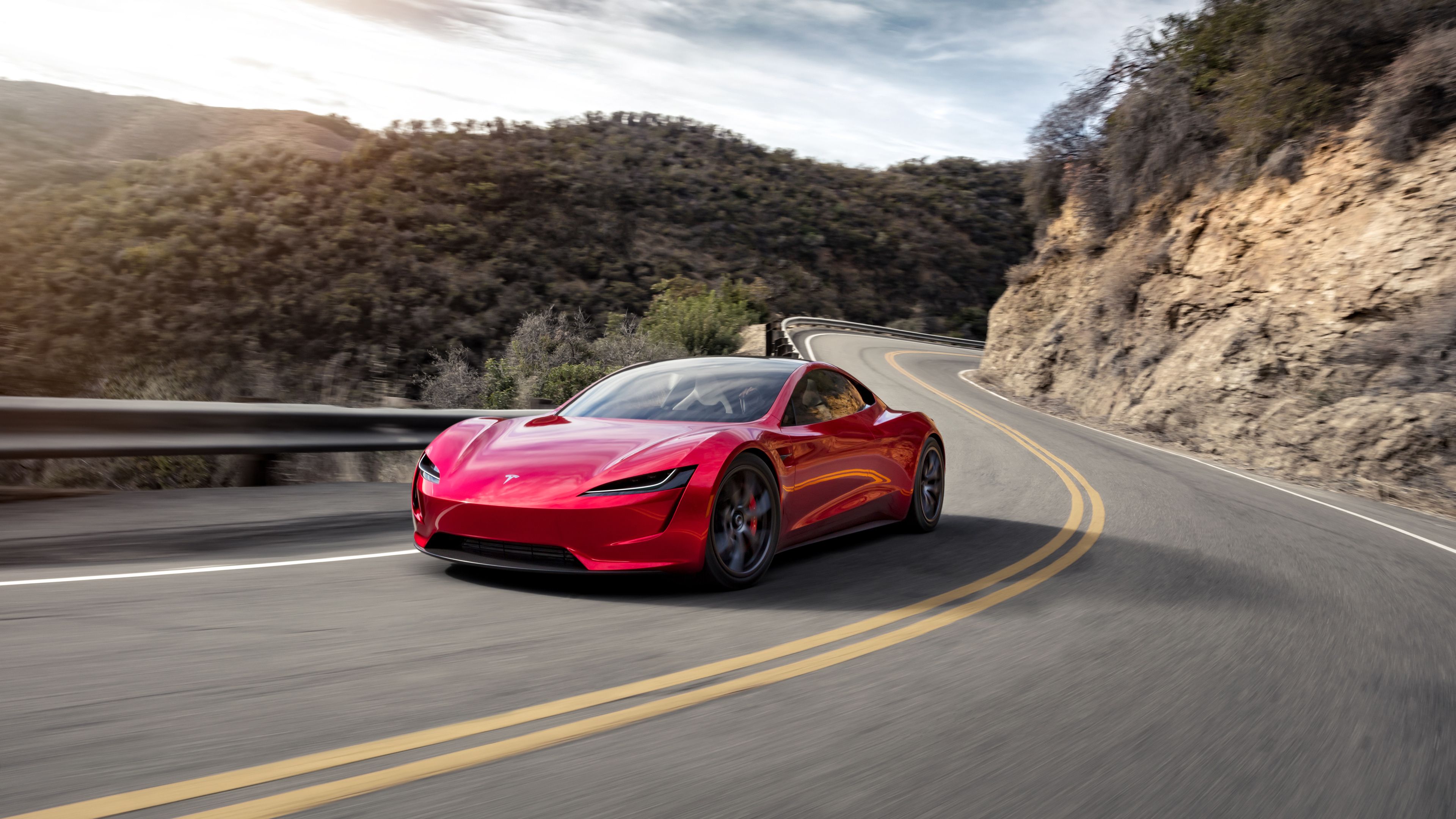 Tesla Roadster rossa su strada, 3840x2160 4K, Desktop 4K