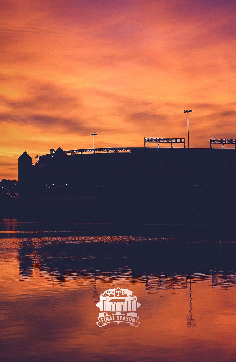 Stadio silhouette al tramonto, 800x1228 Verticale, Mobile