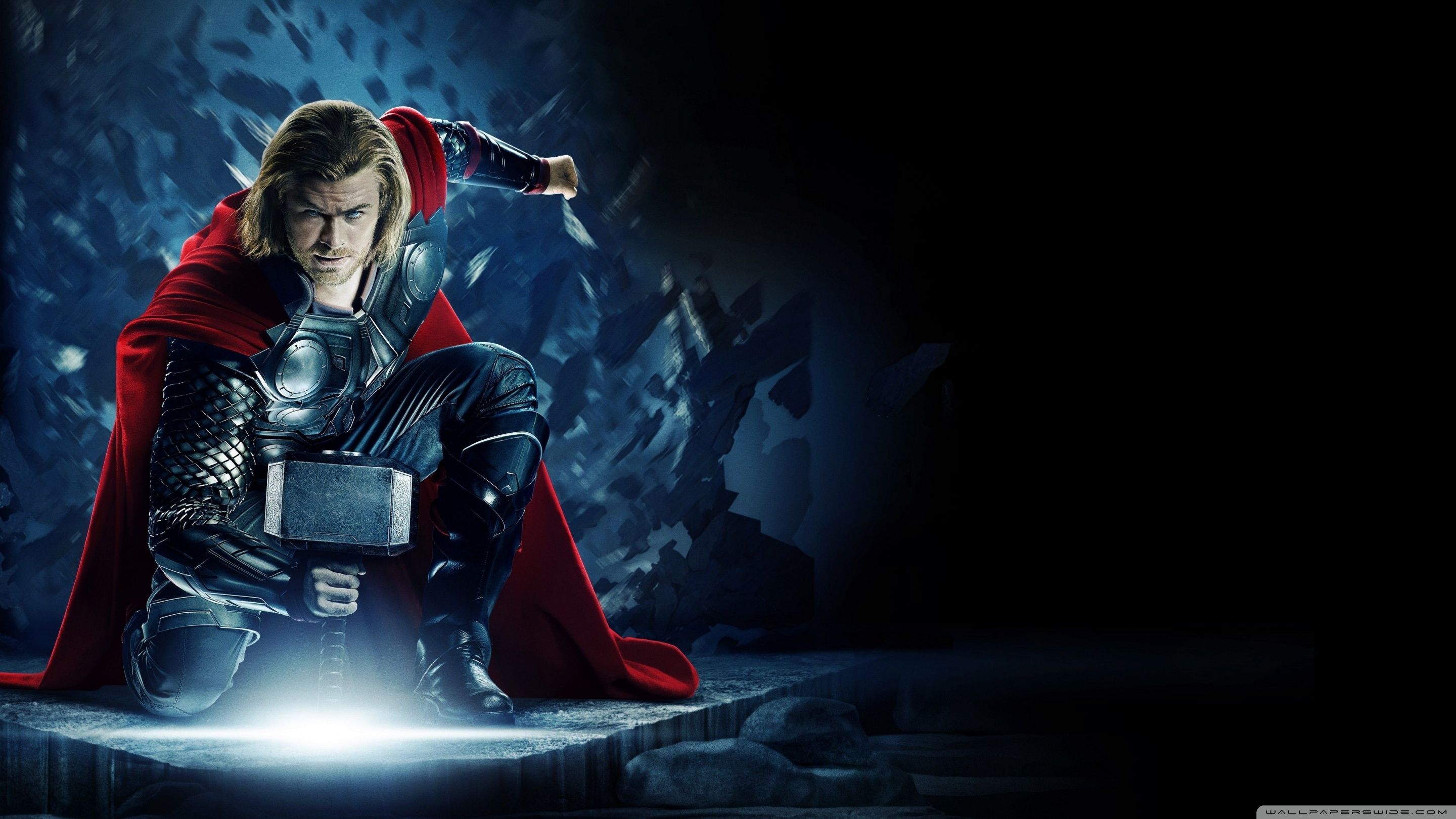 Thor con martello Mjolnir, 2880x1620 WQXGA, PC