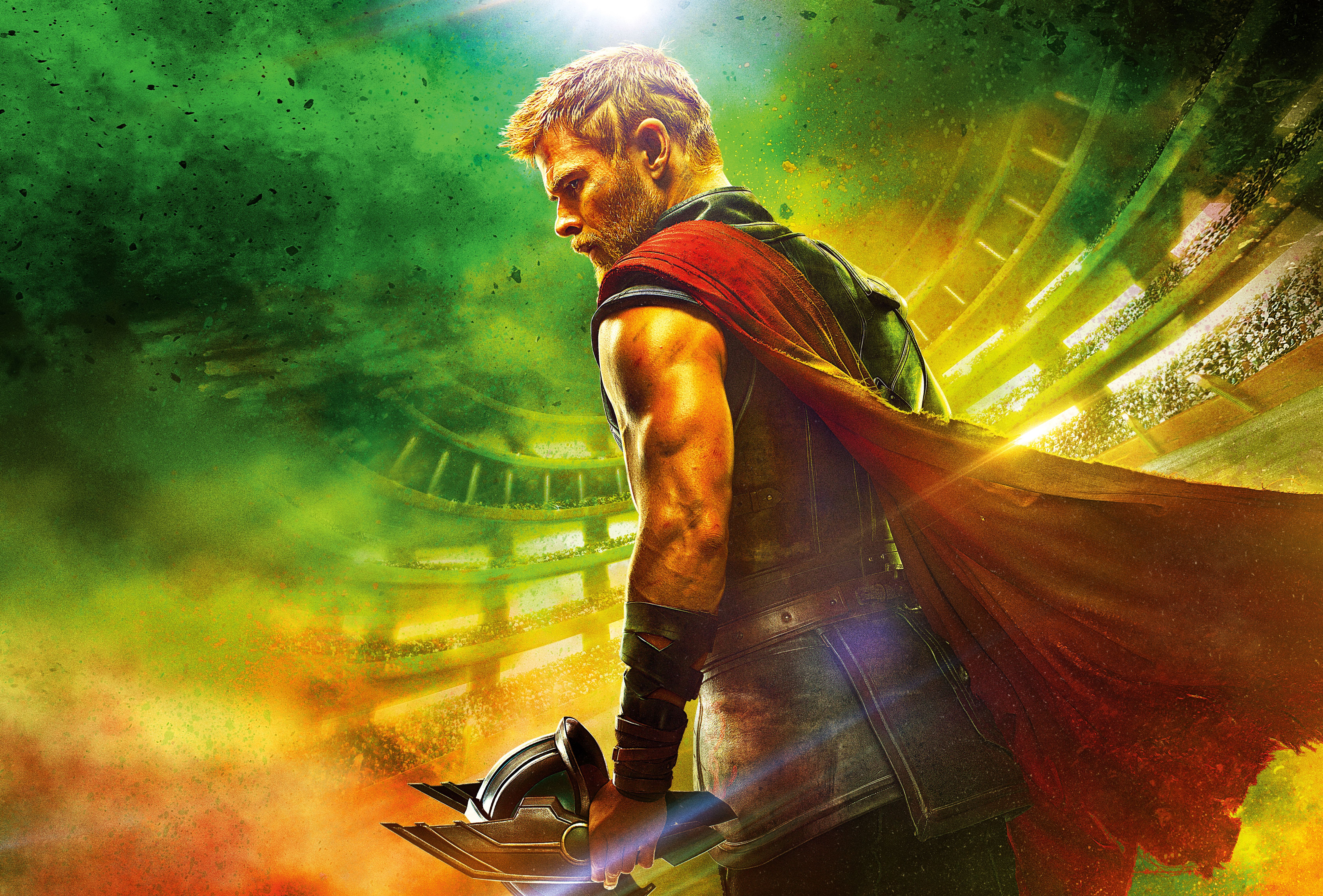 Thor con mantello rosso, arena, 6763x4580 UHD, Monitor Gaming