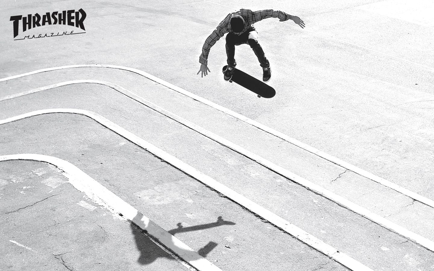 Skater logo Thrasher bianco nero, 1440x900 720p, MacBook Air