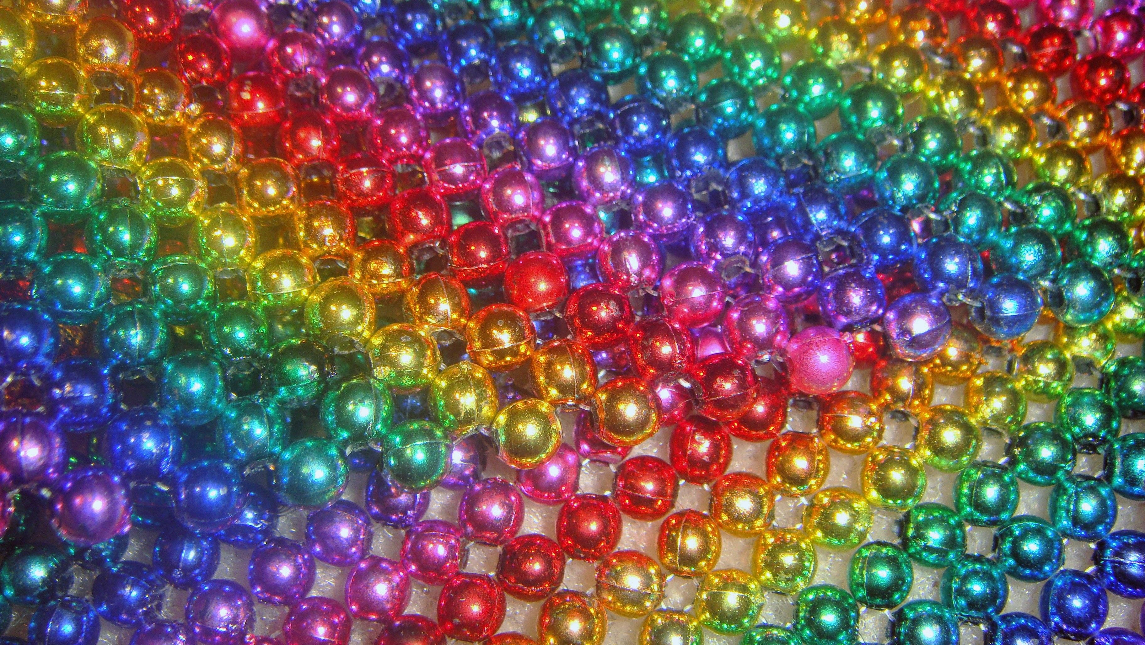 Perline colorate arcobaleno, 3648x2056 2K, Desktop