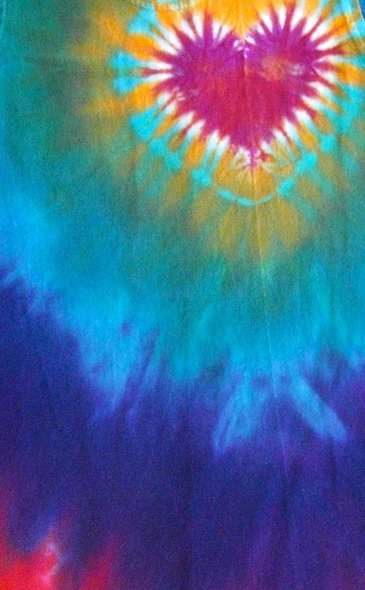 Cuore tie-dye viola turchese, 1448x2338 Verticale, Mobile