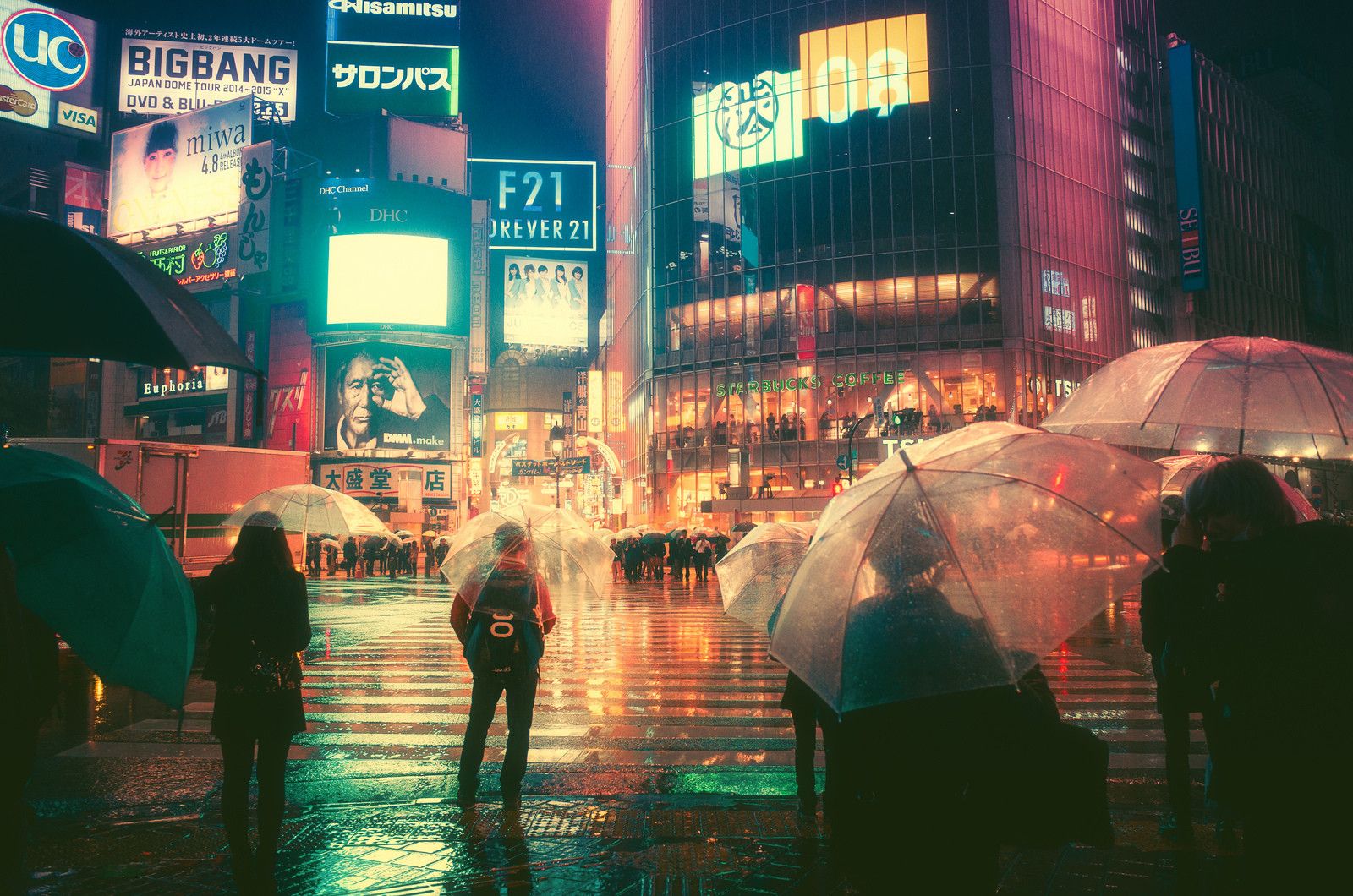 Notte piovosa a Tokyo, 1600x1060 900p, MacBook Air