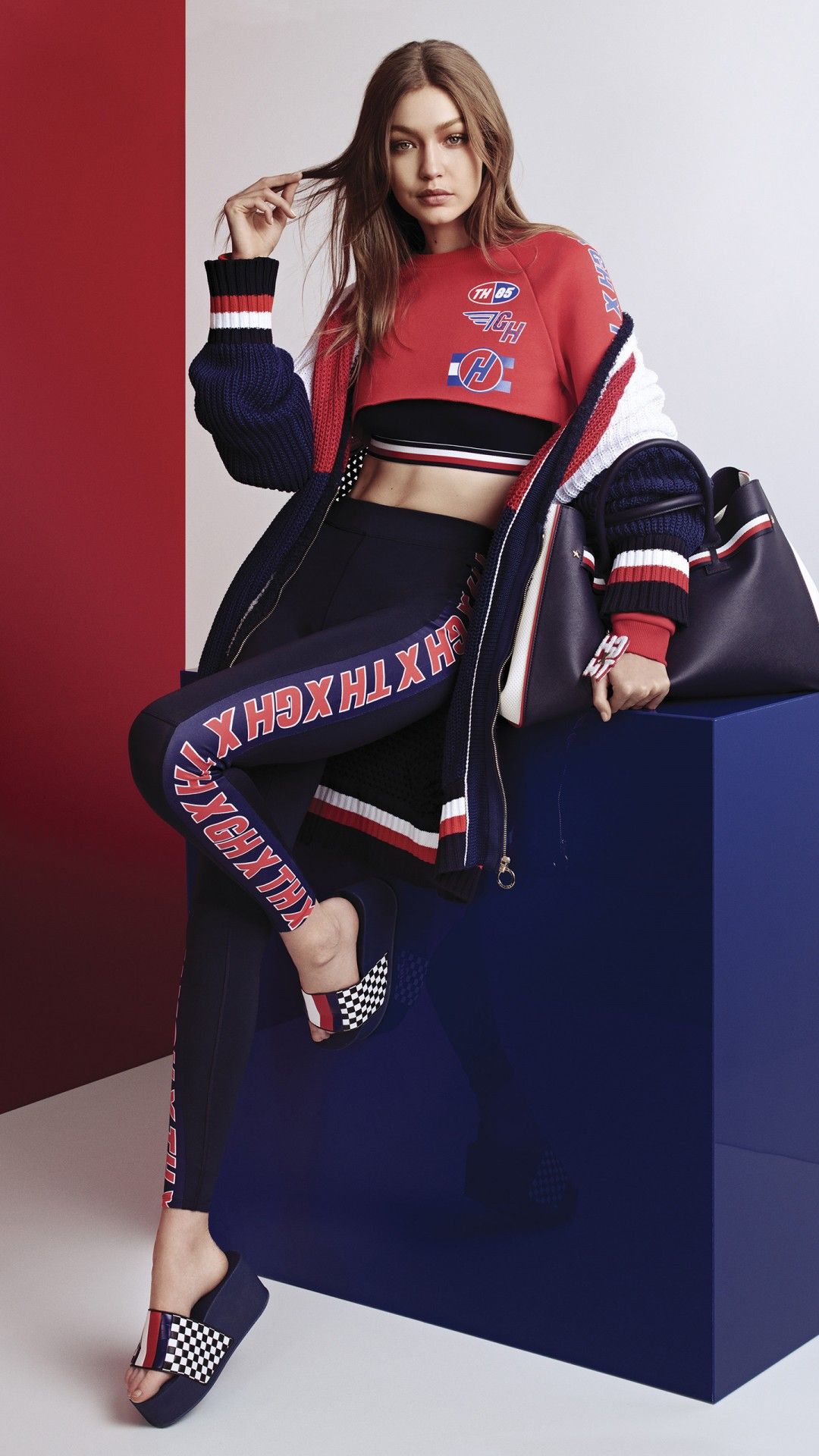 Modella Tommy Hilfiger sportivo, 1080x1920 Full HD Verticale, Smartphone