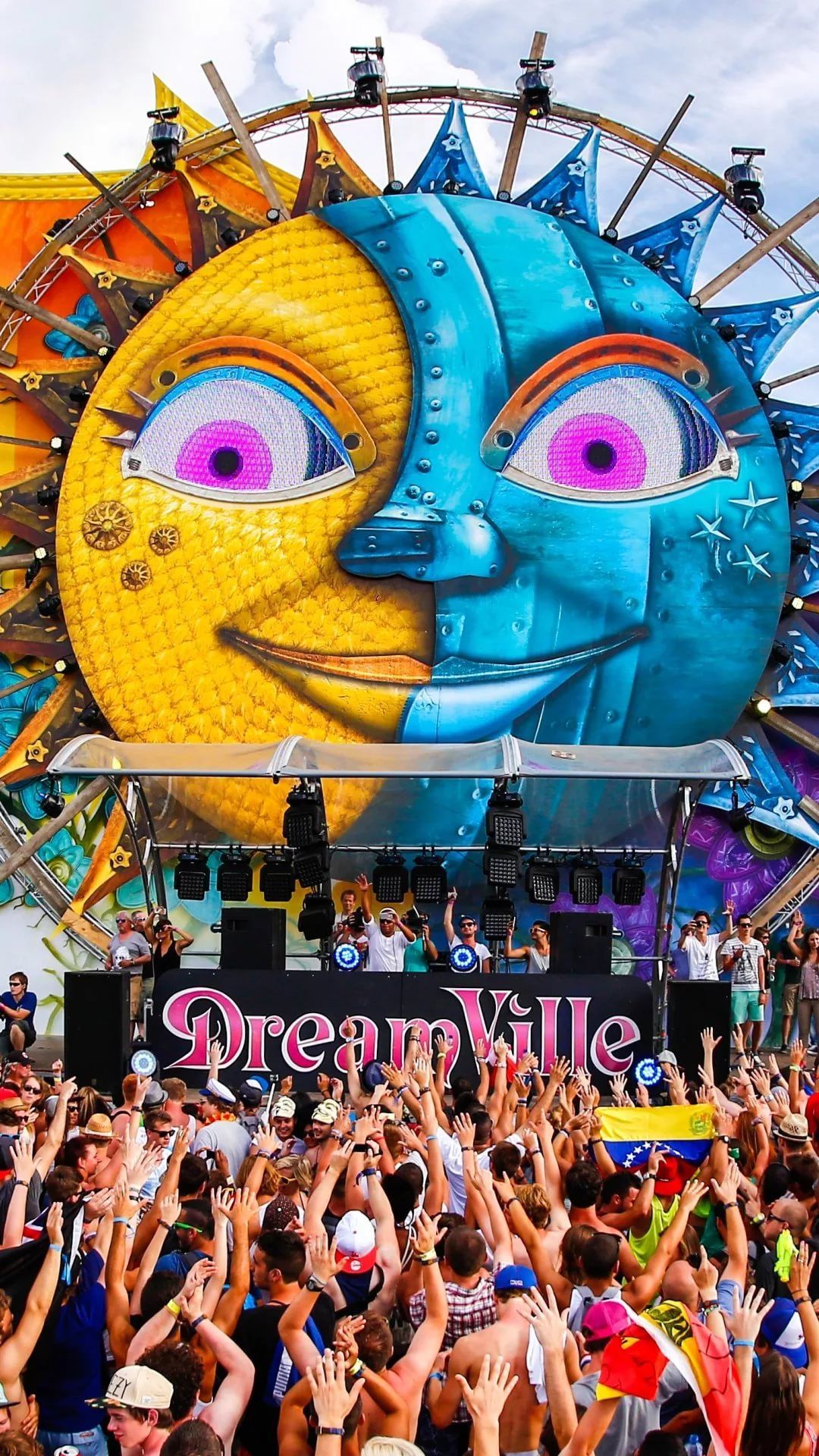 Palco festival Tomorrowland sole, 1080x1920 Verticale, Mobile