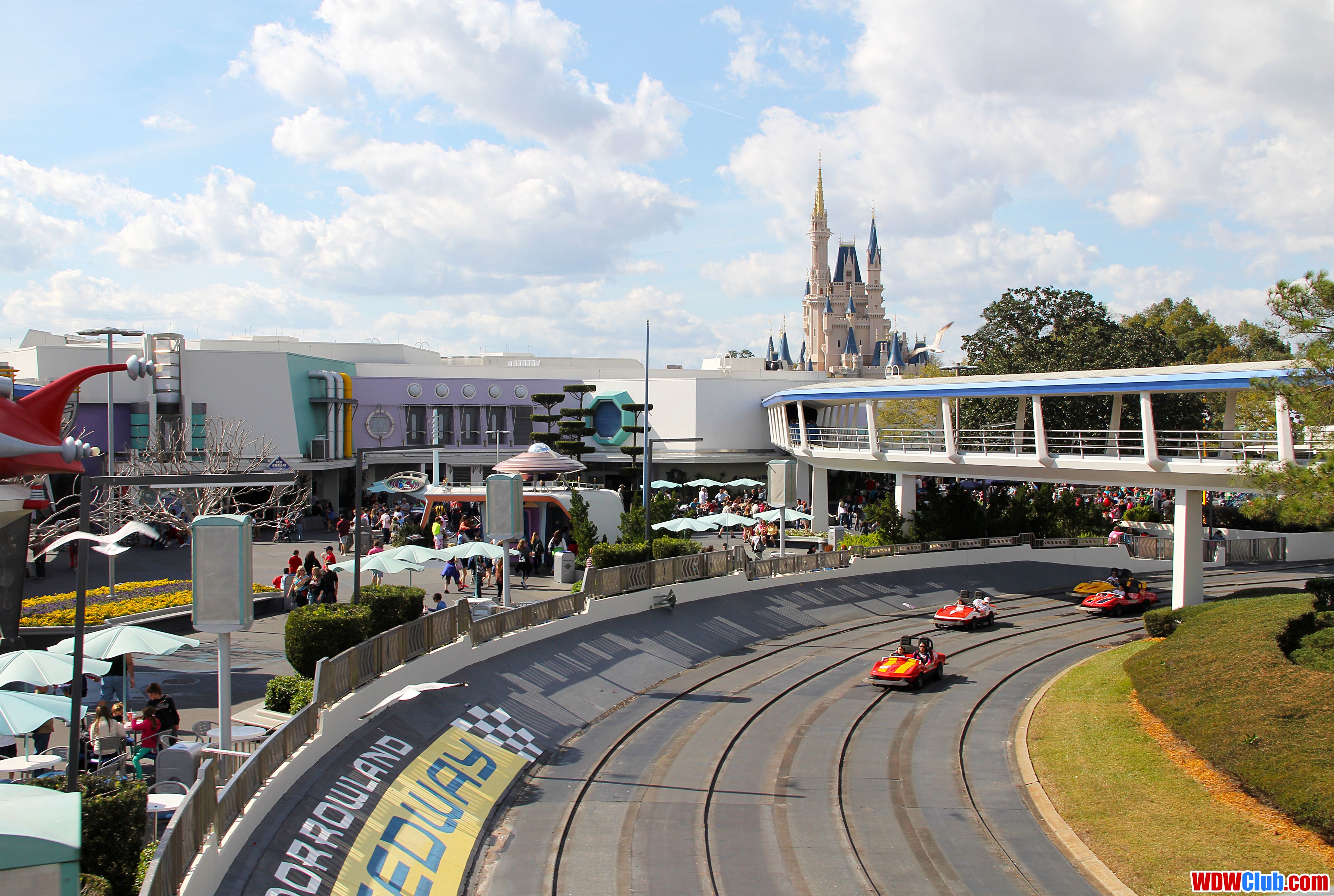 Tomorrowland Speedway Disney, classici d'animazione, 4096x2752 4K Ultra HD, Monitor 4K