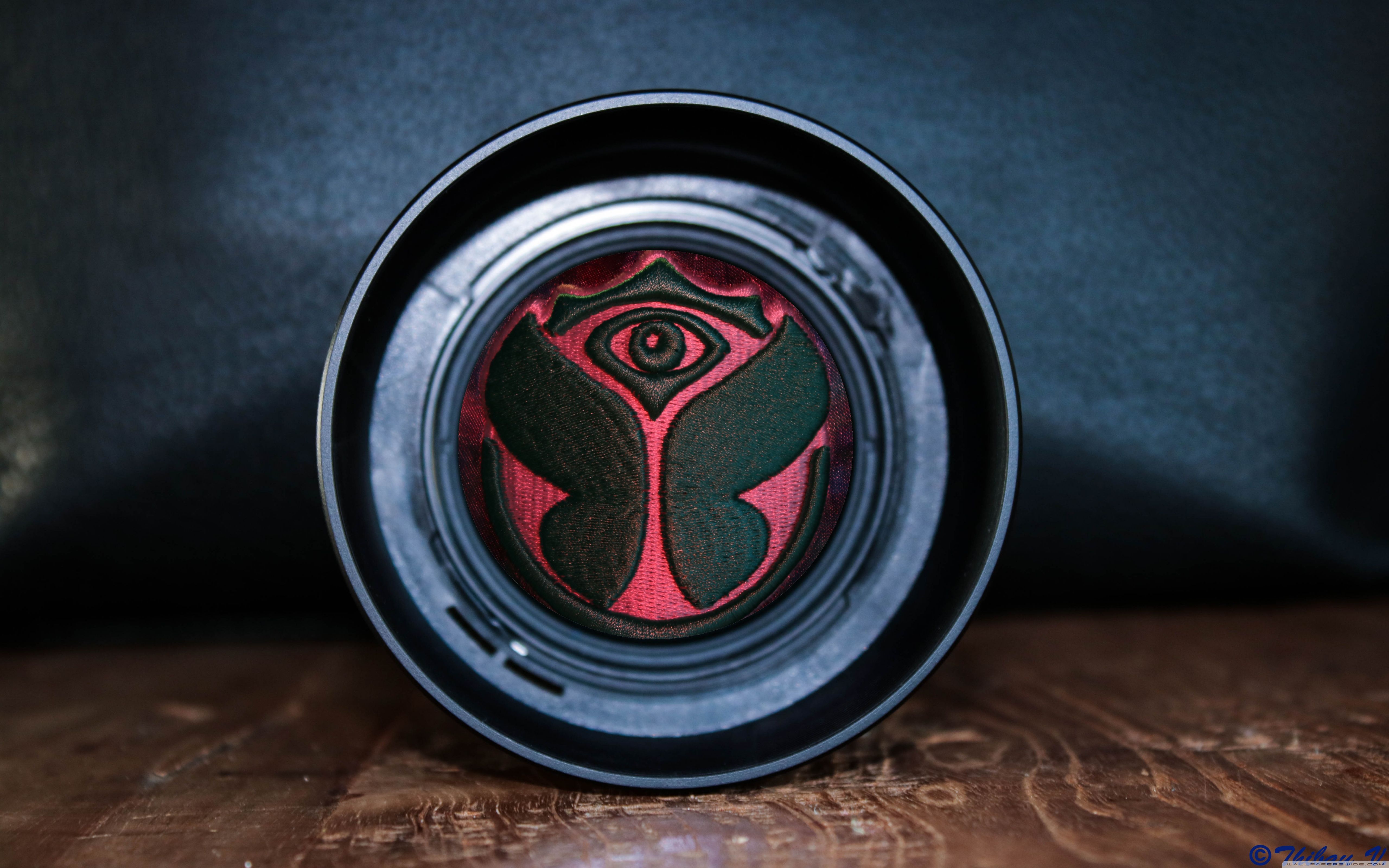Logo Tomorrowland su obiettivo, 5120x3200 4K Ultra HD, Monitor 4K