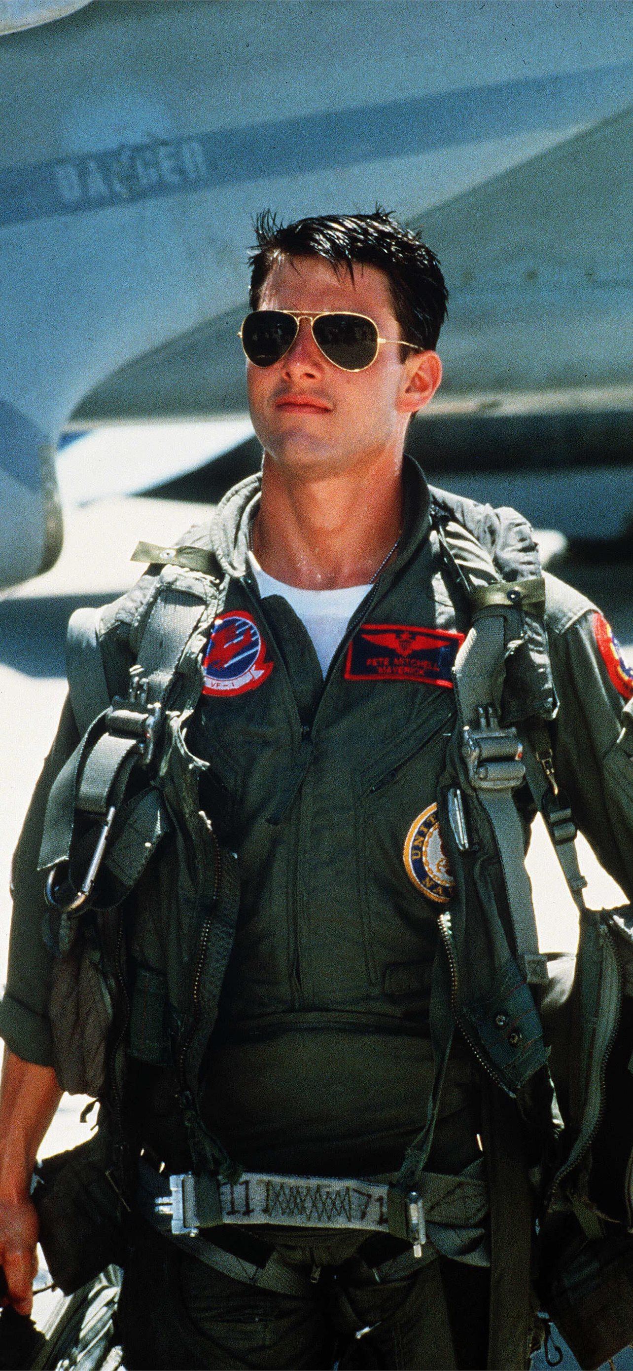 Tom Cruise Top Gun pilota, 1284x2778 Verticale, Mobile