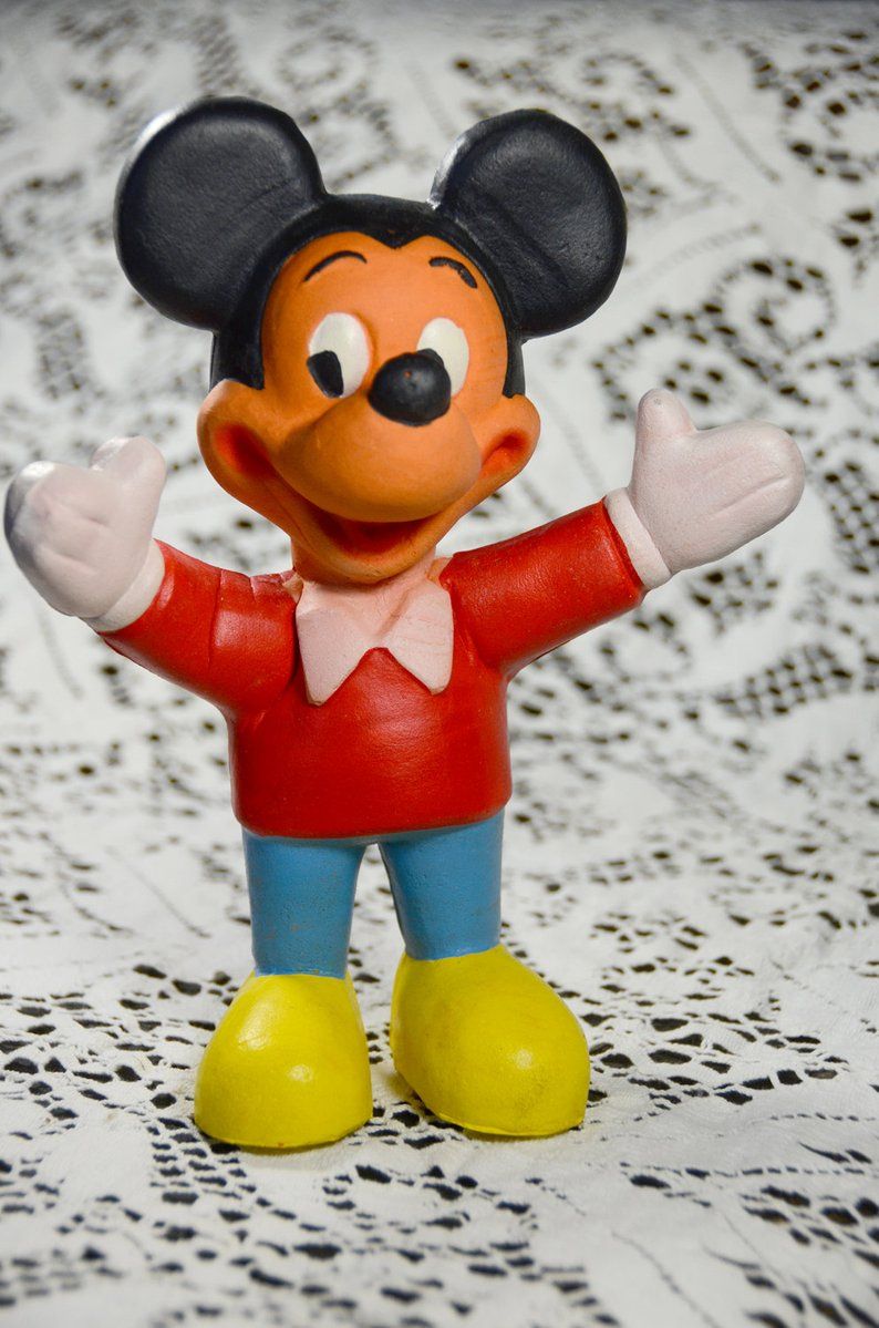 Statuina vintage Topolino Disney, 794x1199 Verticale, Mobile