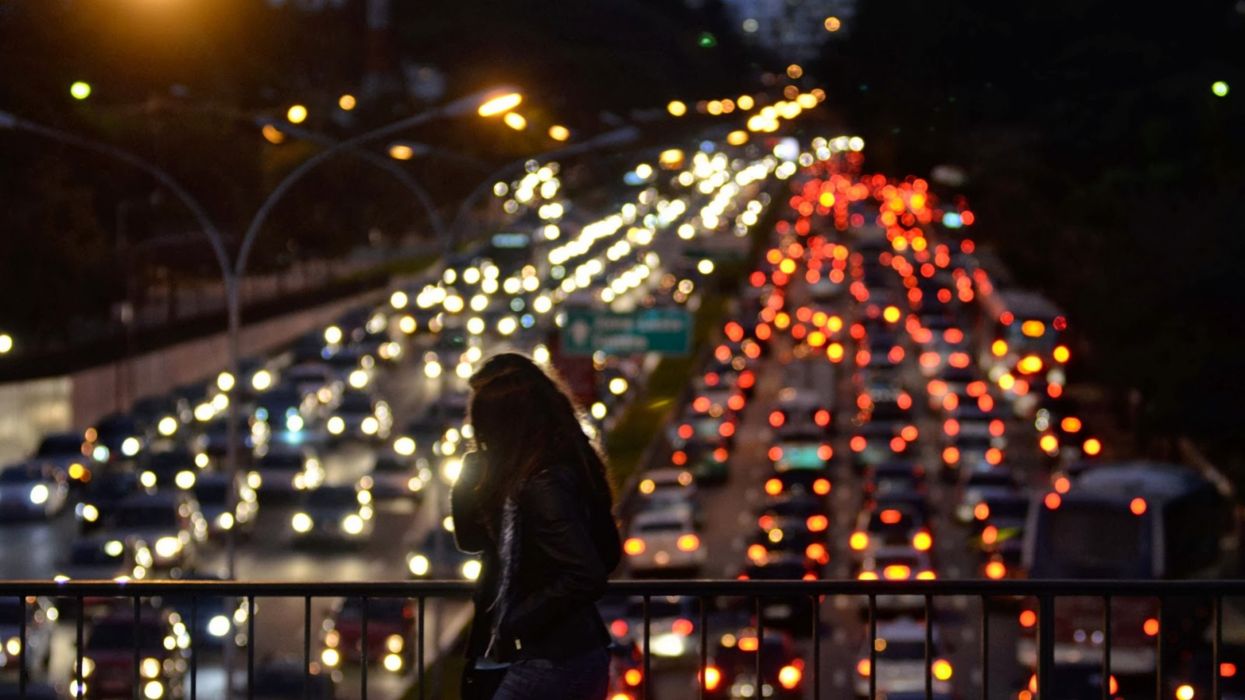 Traffico notturno su ponte, 1245x700 HD, PC Desktop