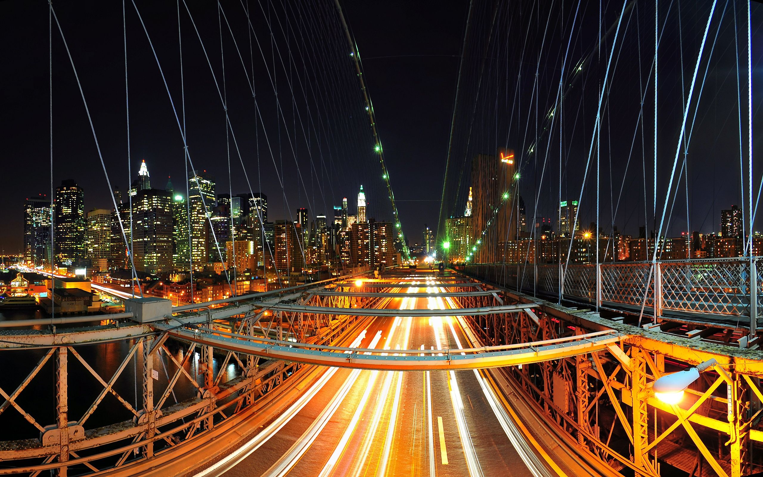 Ponte di Brooklyn traffico notturno, 2560x1600 2K+, Laptop