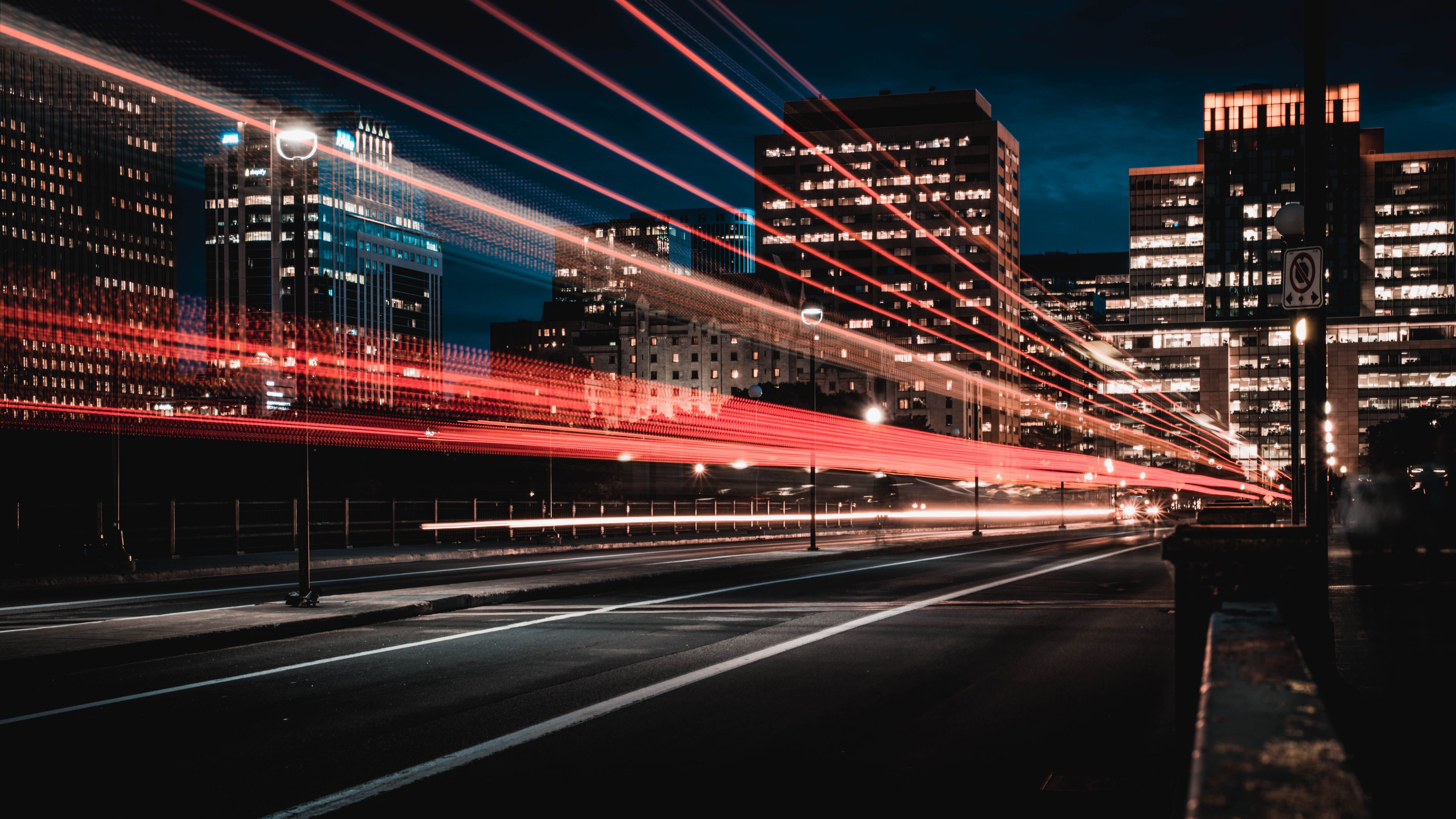 Città di notte con traffico luminoso, 5955x3350 4K Ultra HD, Monitor 4K