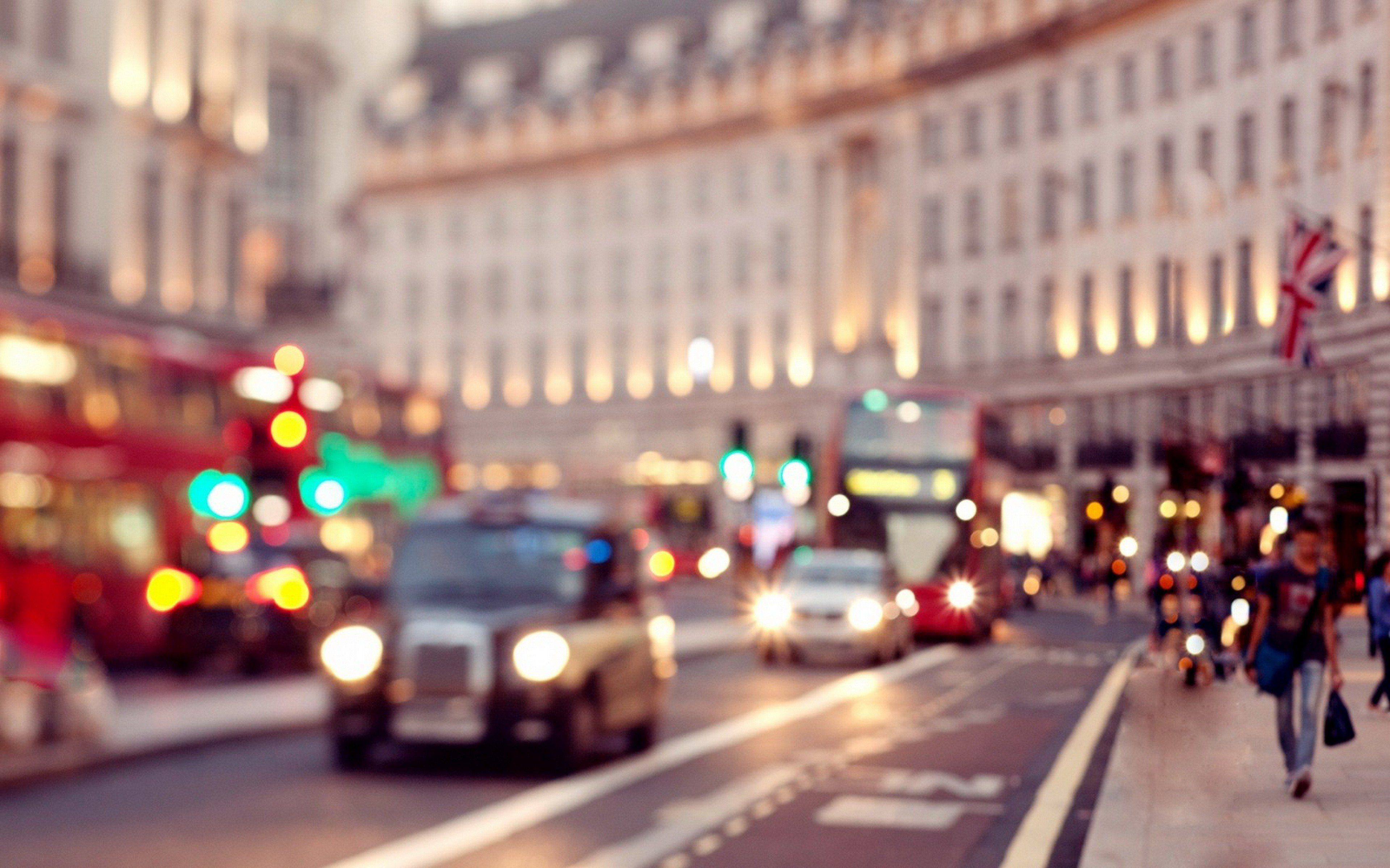 Traffico urbano Londra sfocato, 3840x2400 4K, Desktop 4K