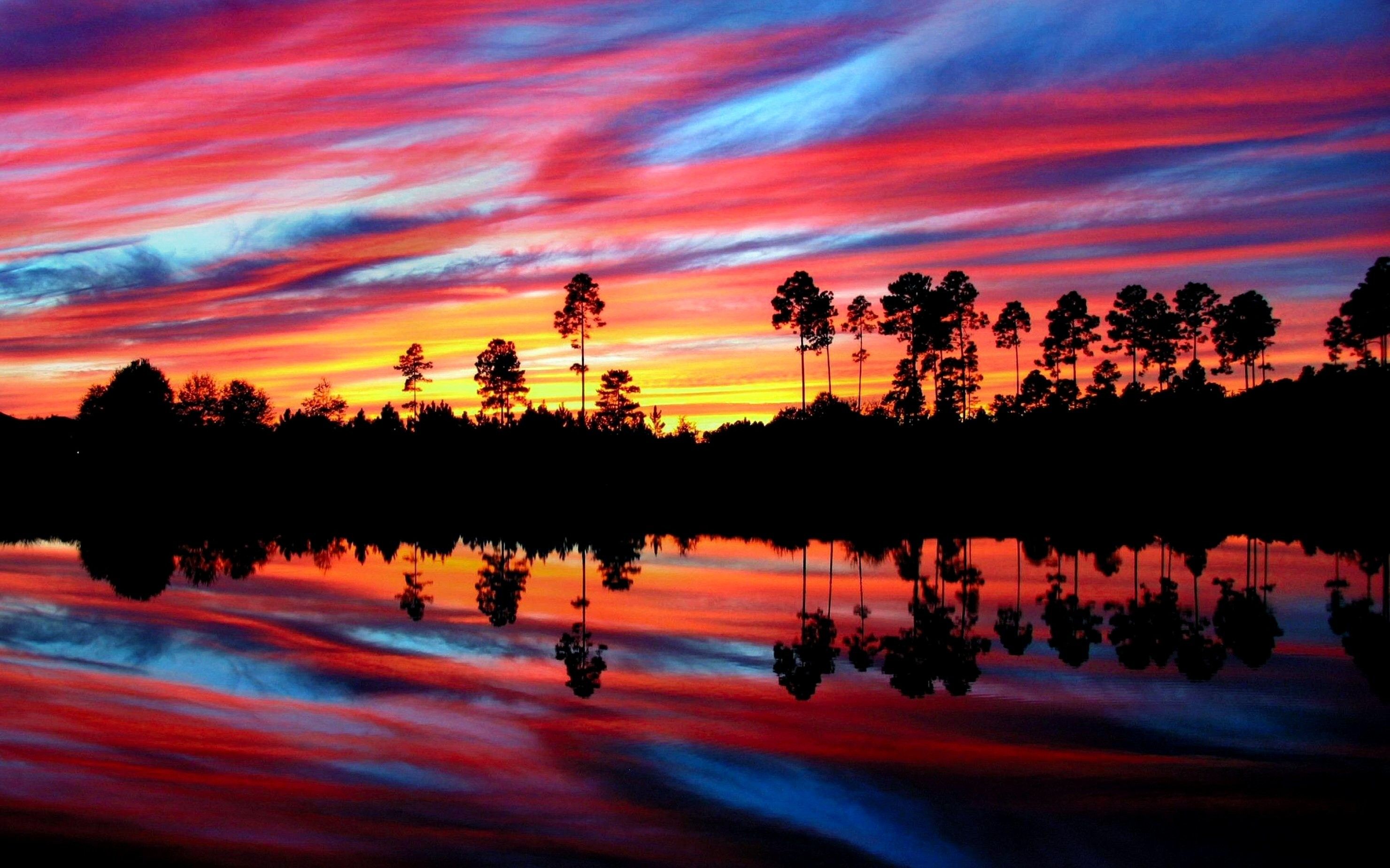 Tramonto colorato su lago, 2960x1850 2K, Laptop