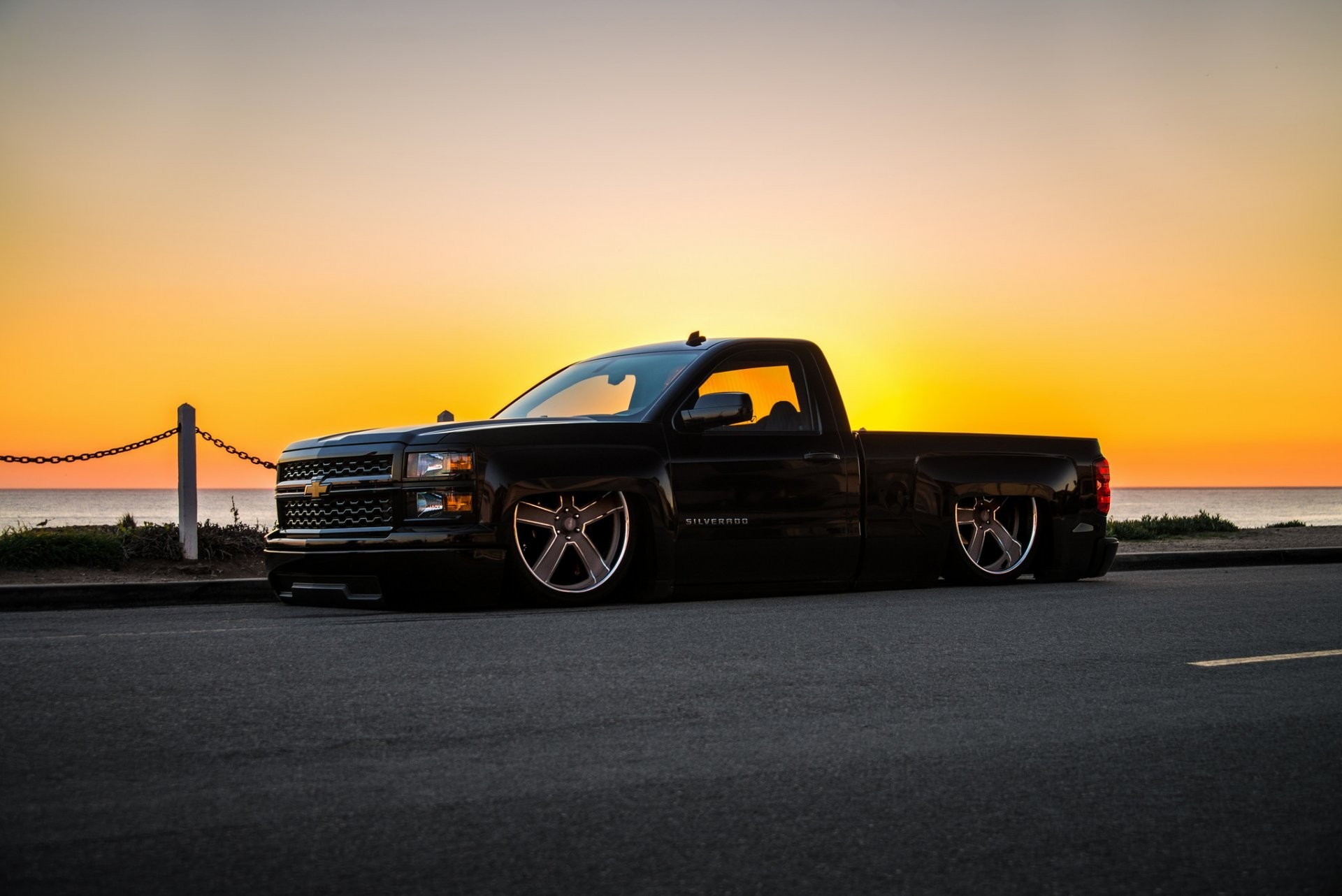 Chevy truck al tramonto, 1920x1282 WUXGA, Desktop