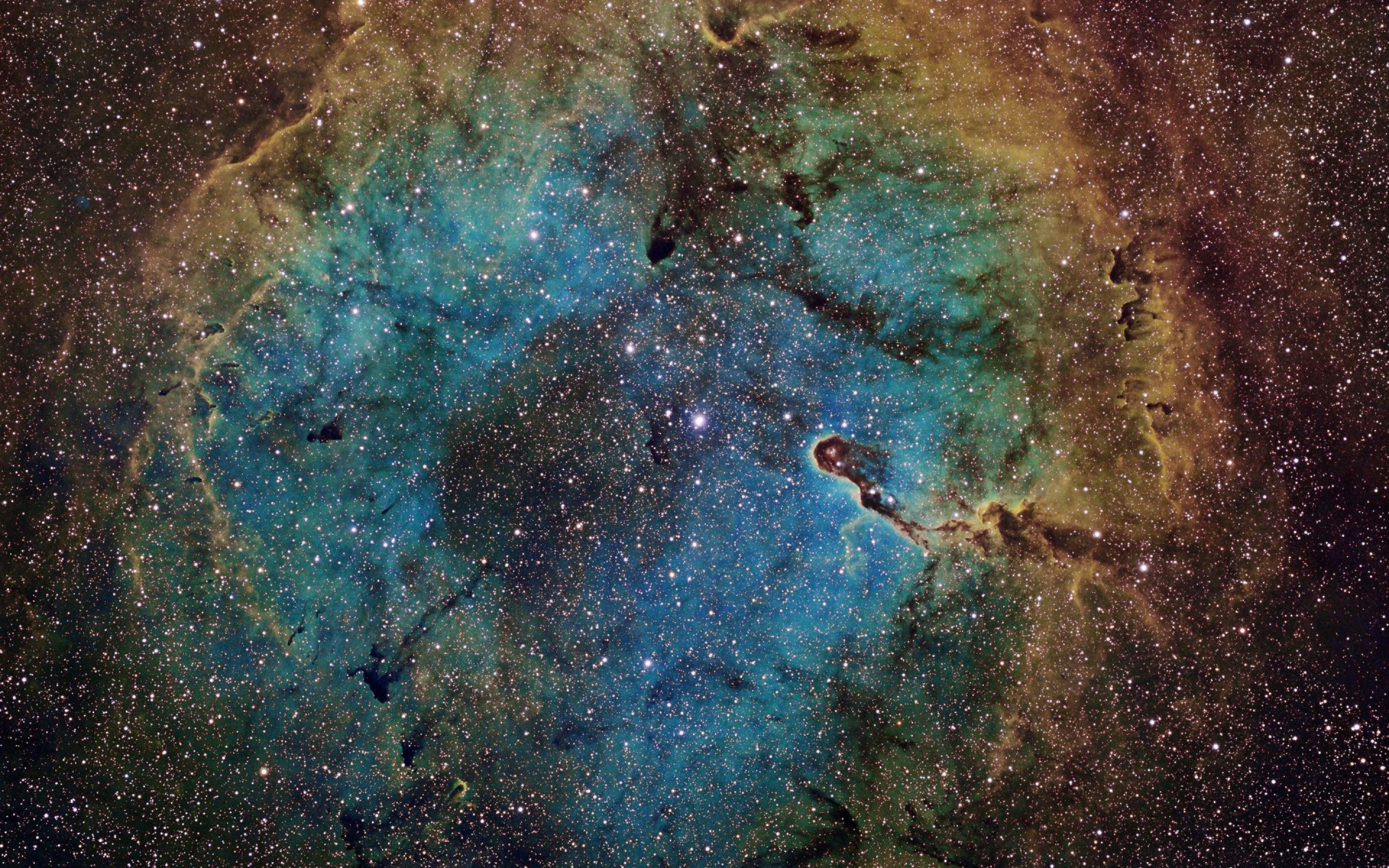 Nebulosa turchese nello spazio, 2880x1800 2K+, PC