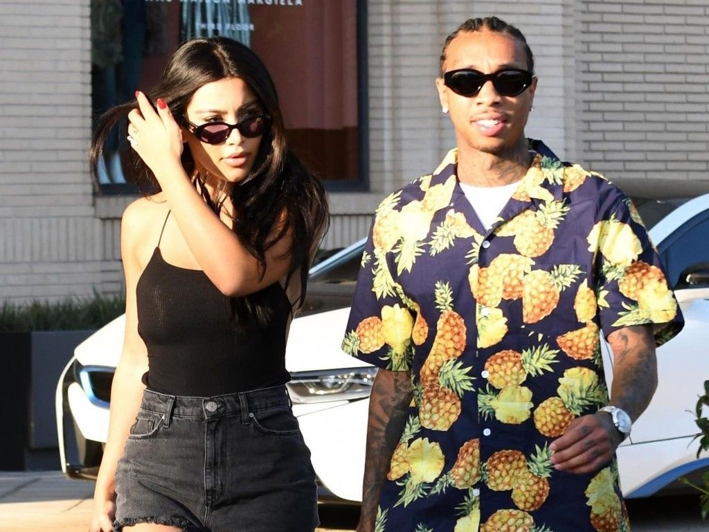 Tyga con camicia ananas, 1024x768 HD, Desktop