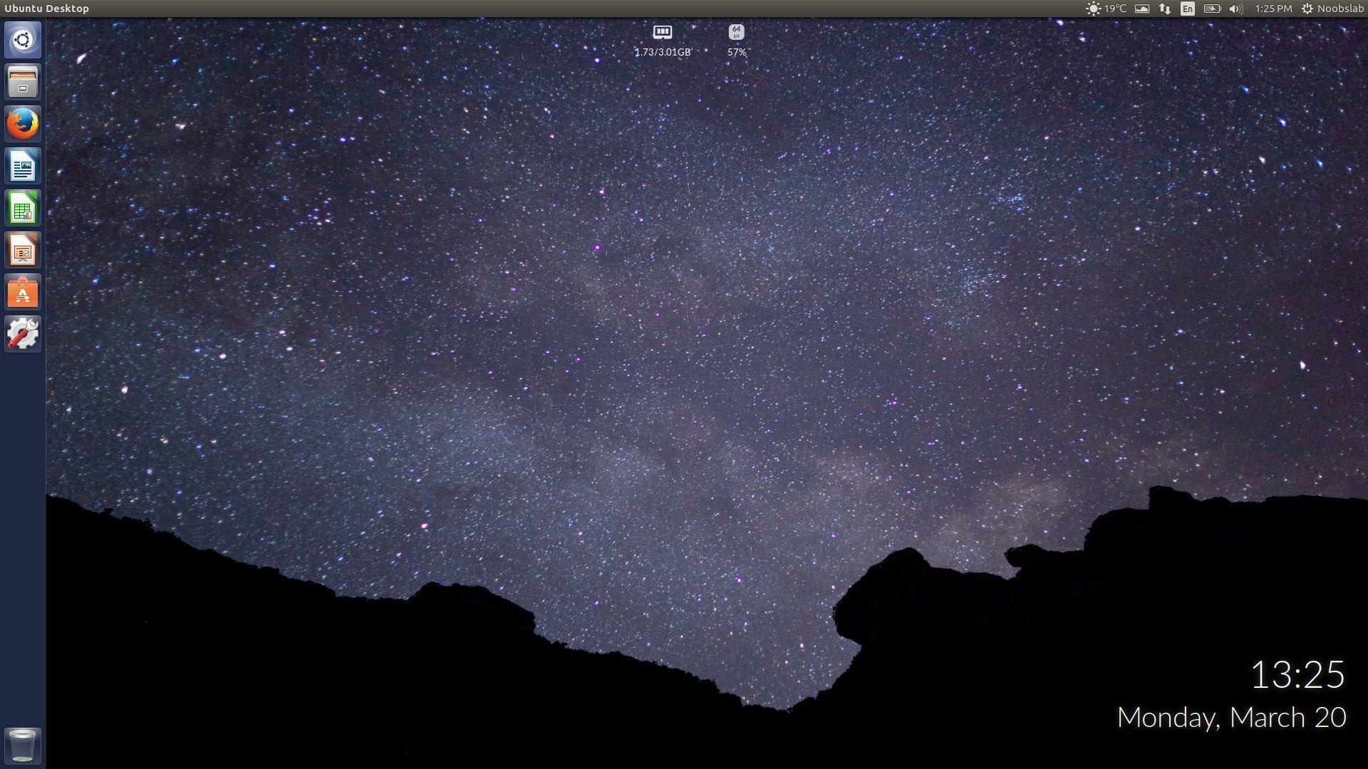 Galassia viola desktop Ubuntu, 1280x1024 720p, Laptop