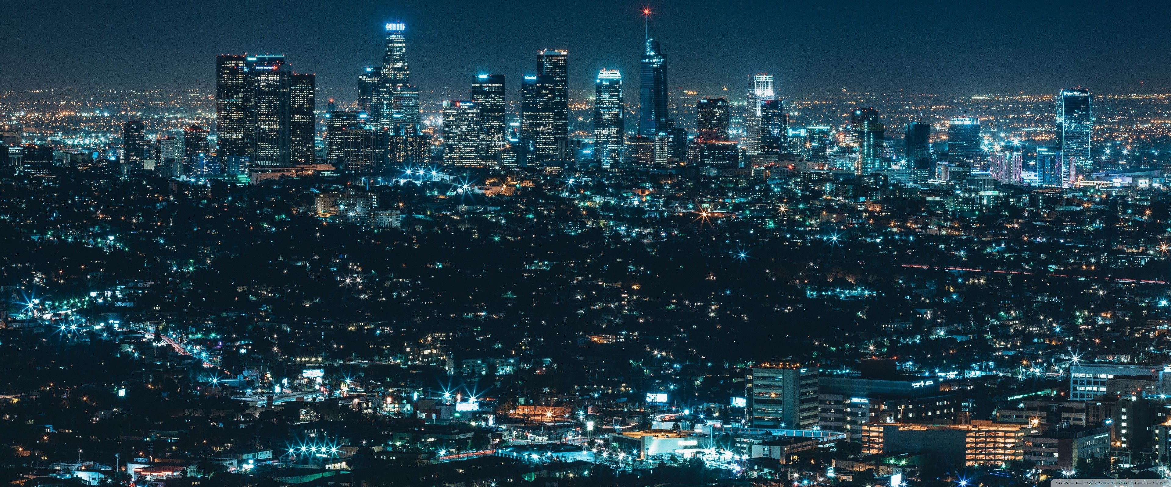 Skyline città notturna, 3840x1600 21:9, Ultrawide