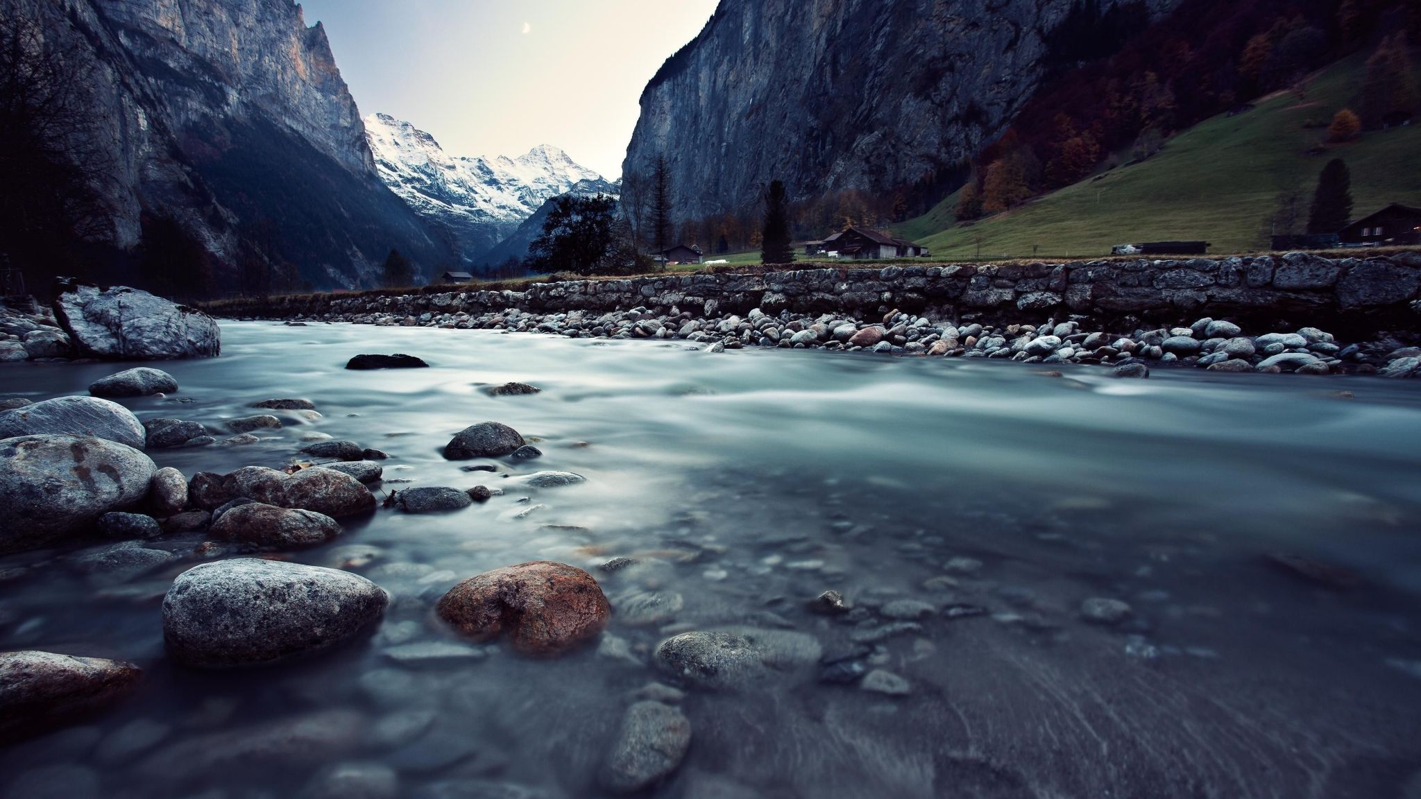 Fiume valle montagna Svizzera, 2048x1152 Hi-Res, PC Desktop
