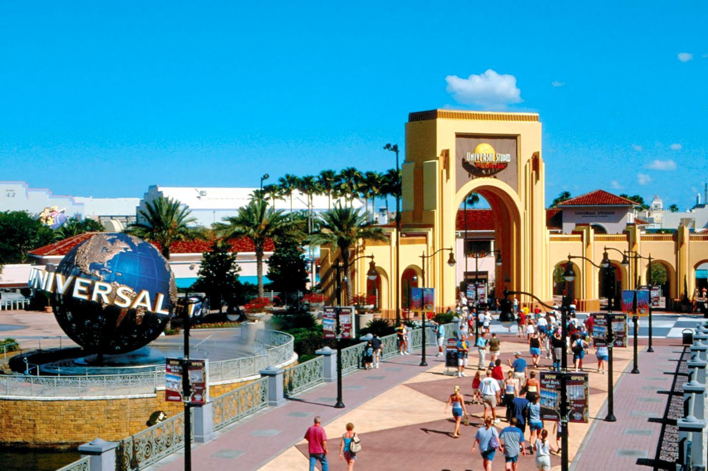 Ingresso Universal Studios con globo, 1456x968 HD, Desktop