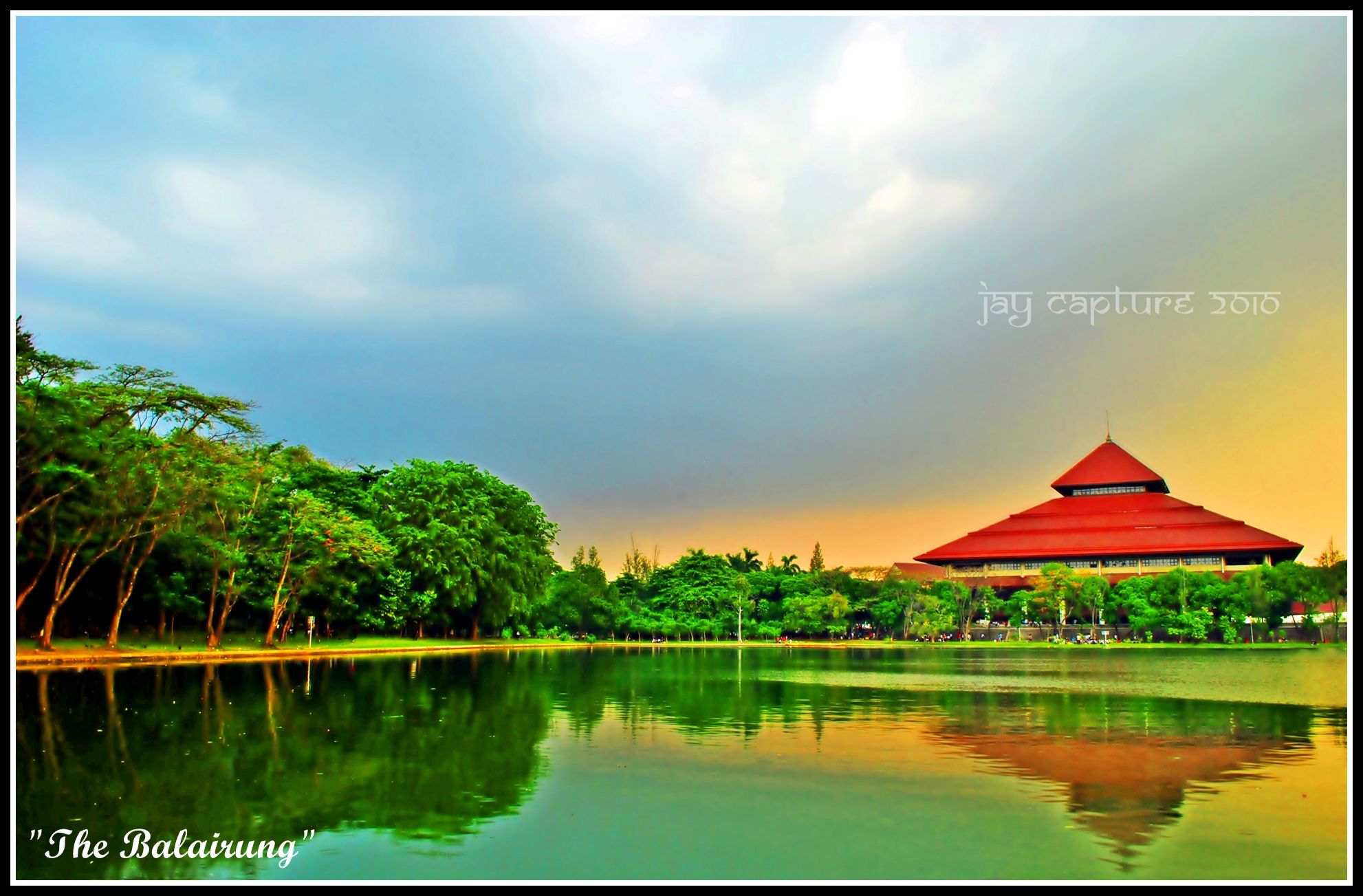 Biblioteca Universitas Indonesia notturna, 1920x1080 Full HD, Desktop