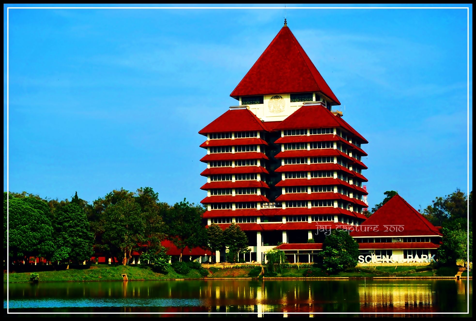 Universitas Indonesia edifici lago, 1966x1326 Full HD+ WUXGA, Laptop