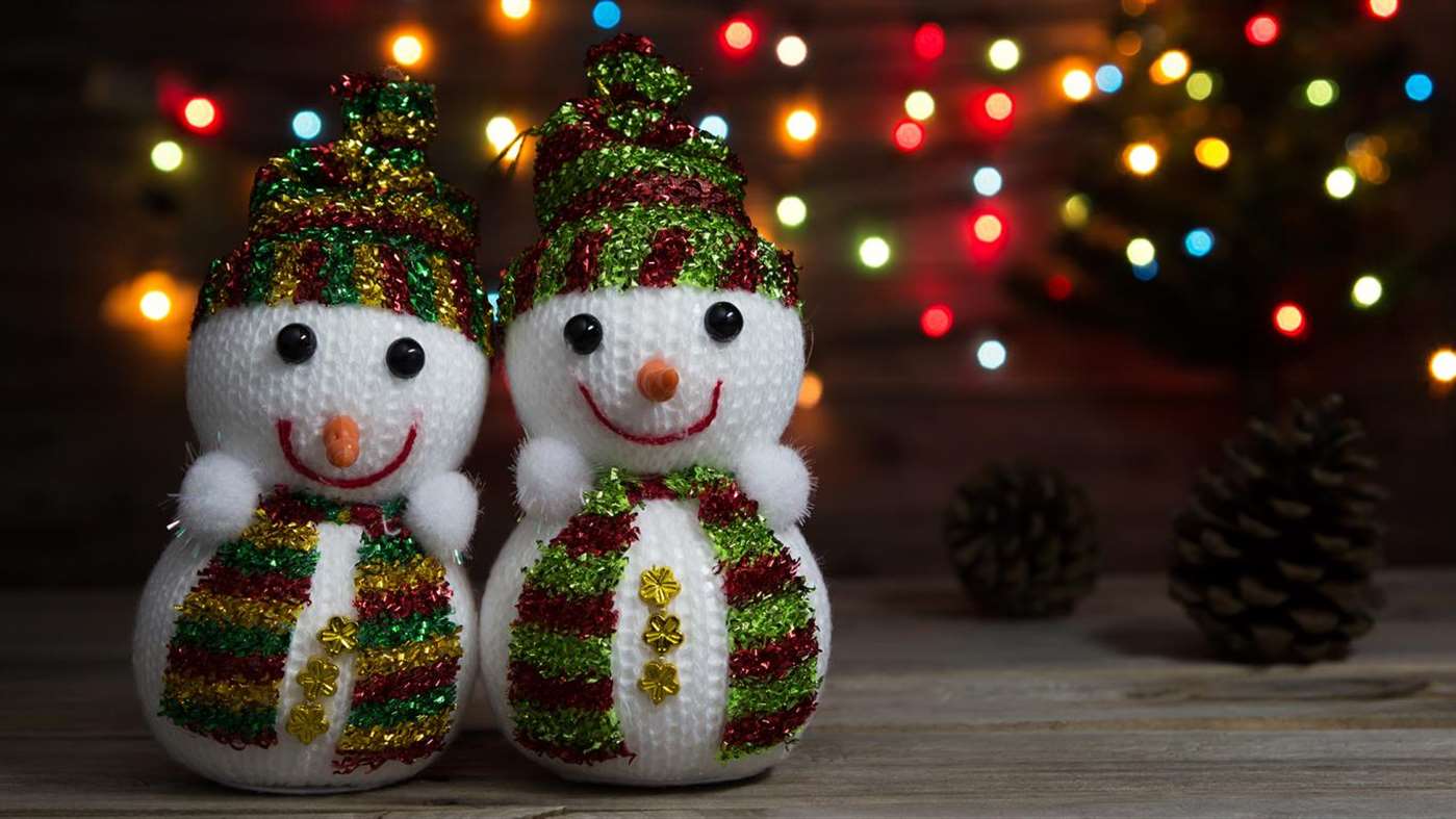 Pupazzi di neve decorativi natalizi, 1399x787 HD, Desktop