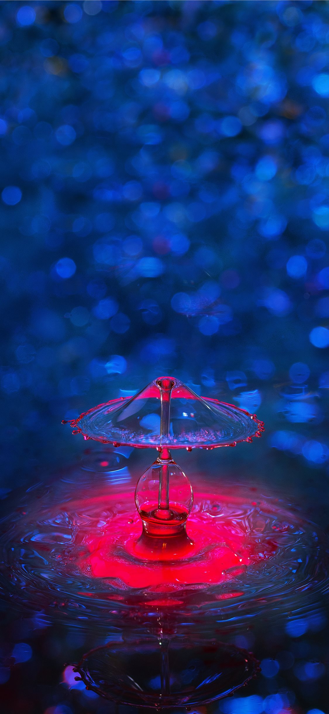 Goccia d'acqua rossa splash, 1125x2436 Full HD Verticale, Smartphone