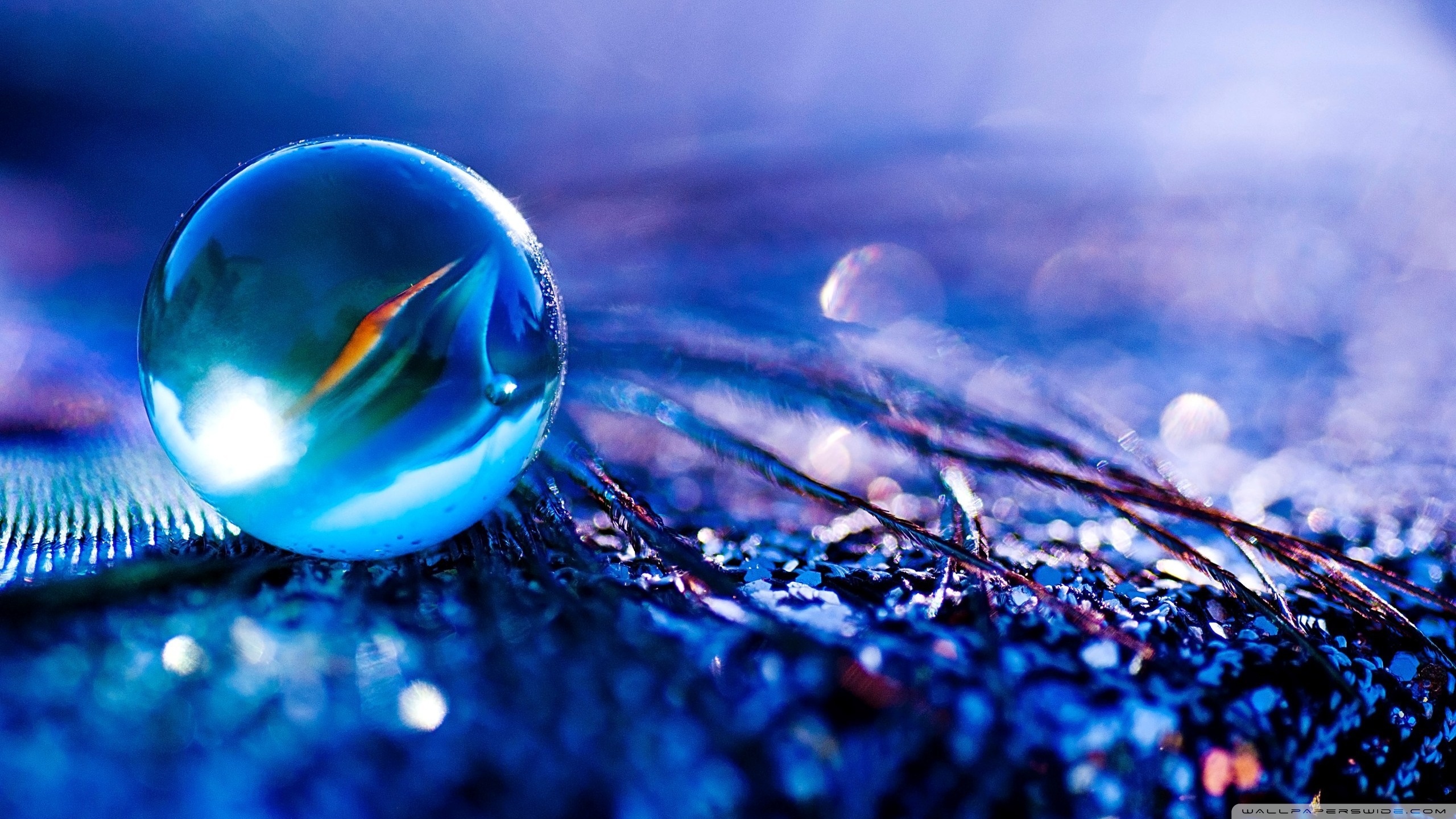 Sfera di vetro blu, 2560x1440 2K, Desktop