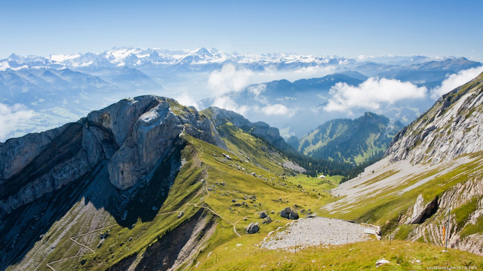 Vetta montagna con nuvole, 1920x1080 Full HD, PC Desktop