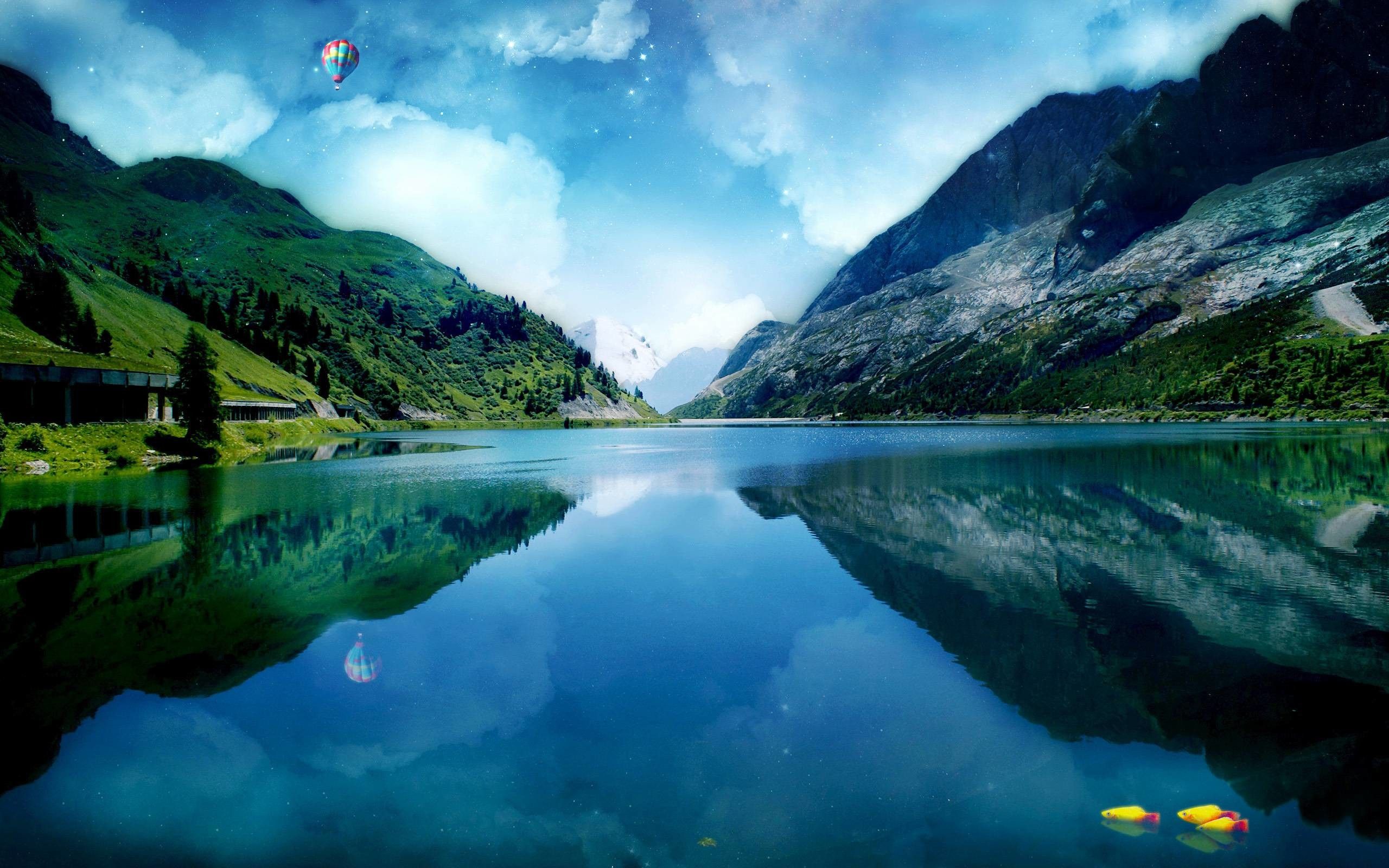 Lago montano con mongolfiere, 2560x1600 2K, Monitor Gaming