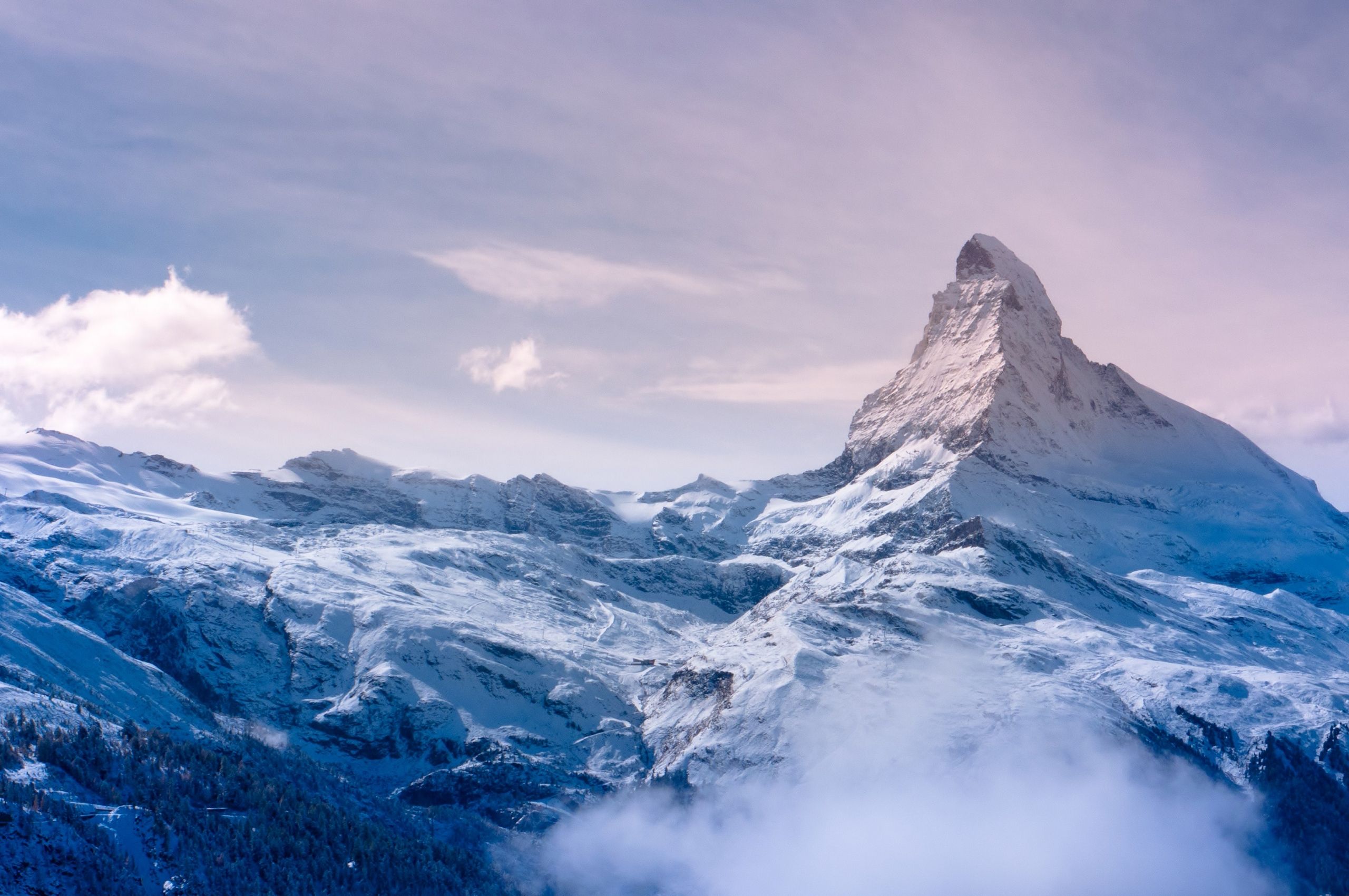 Cima montagna innevata Matterhorn, 2560x1700 2K+, PC Desktop