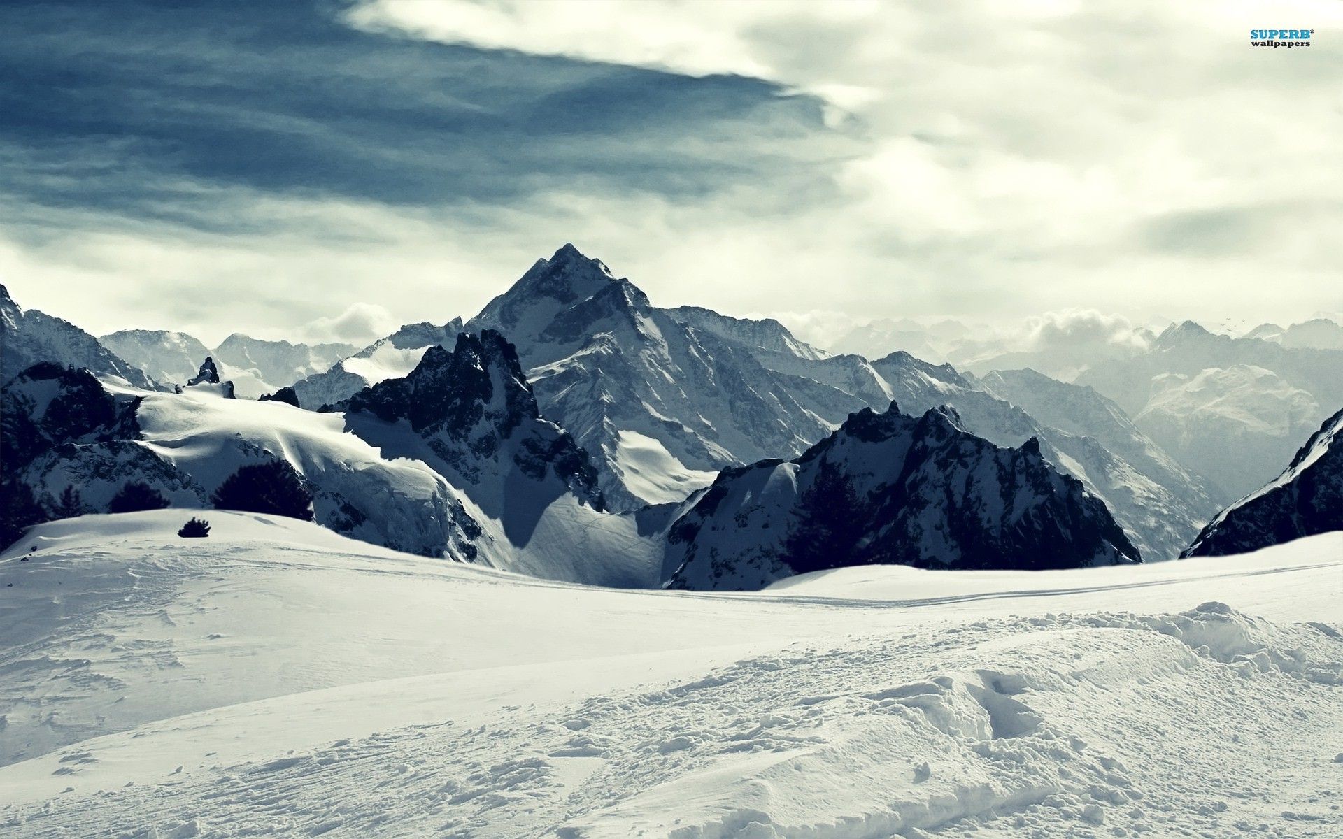 Vetta montagna innevata, 1920x1200 Full HD+ WUXGA, Desktop