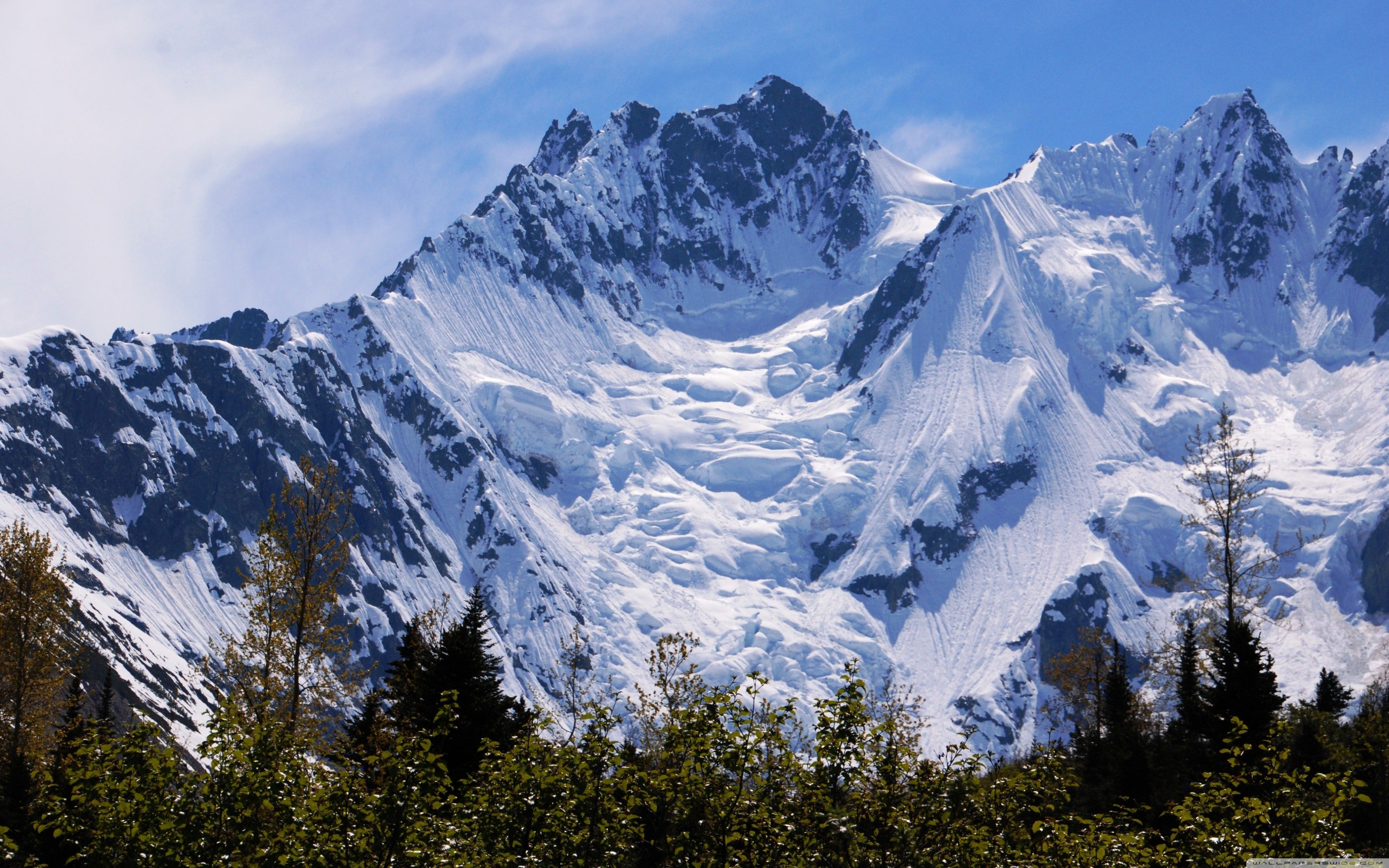 Vetta montagna innevata, 3840x2400 UHD, Monitor Gaming