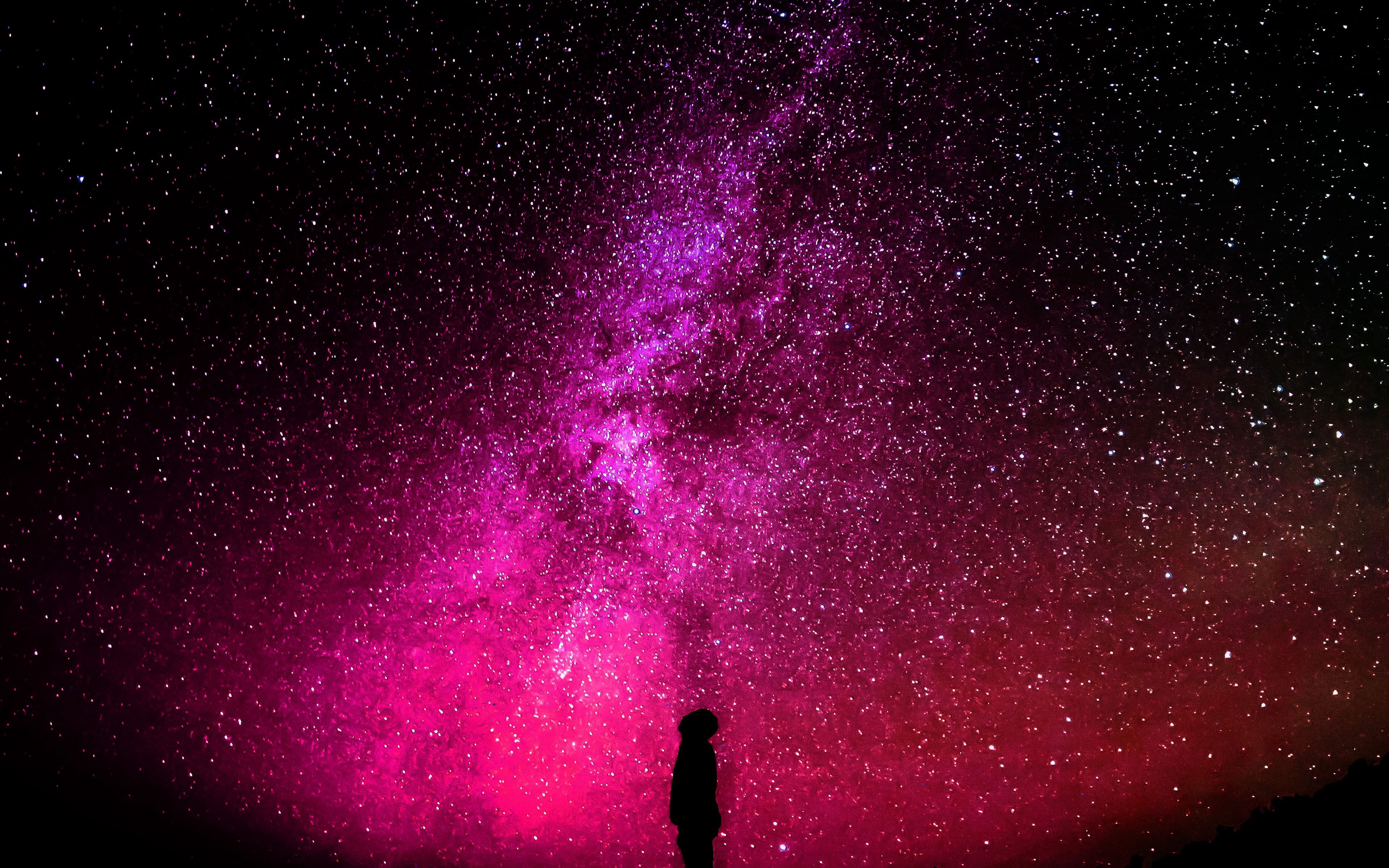 Silhouette persona sotto via lattea, 3840x2400 UHD, PC 4K