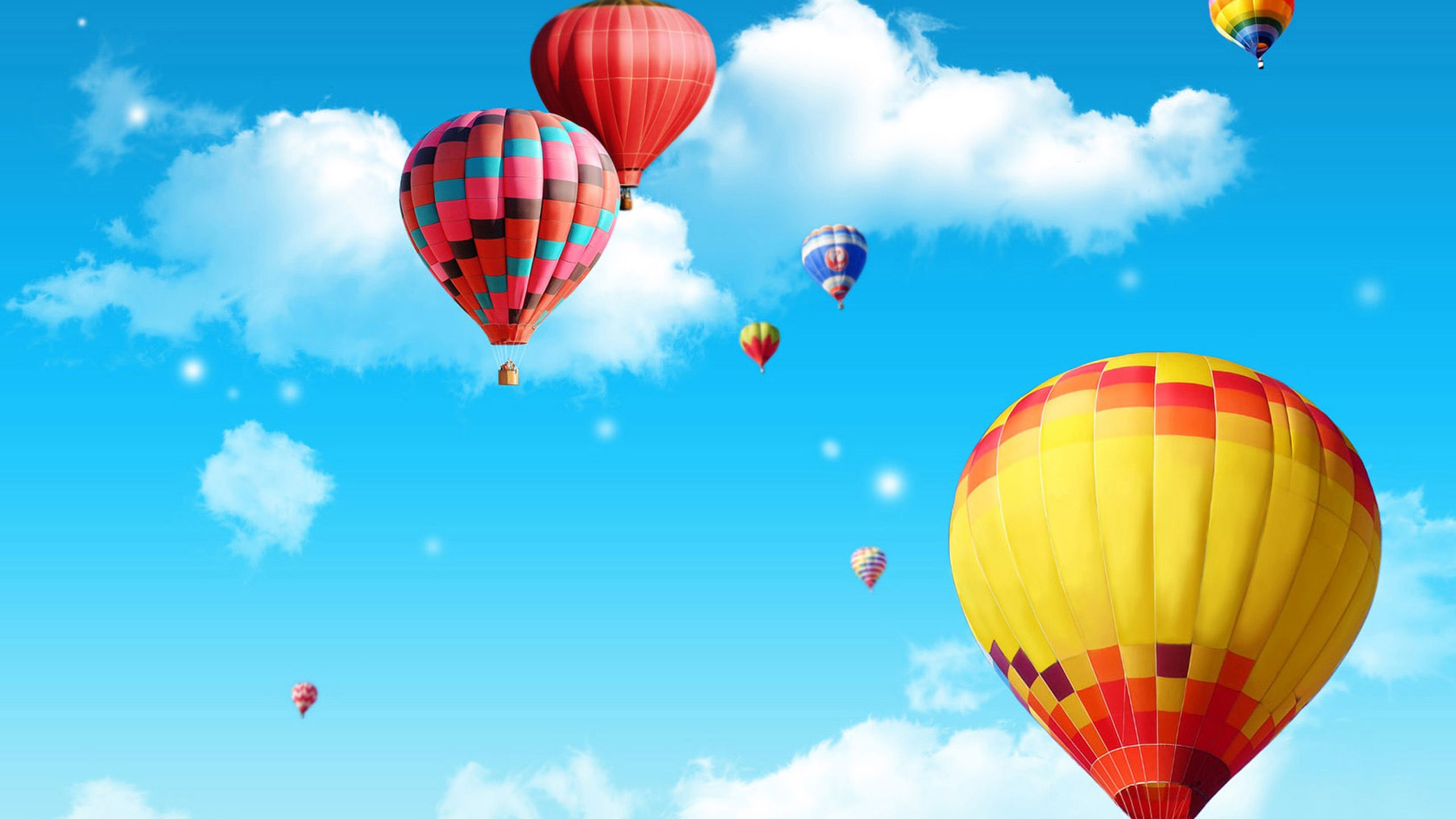 Mongolfiere colorate cielo blu, 2560x1440 2K, PC Desktop