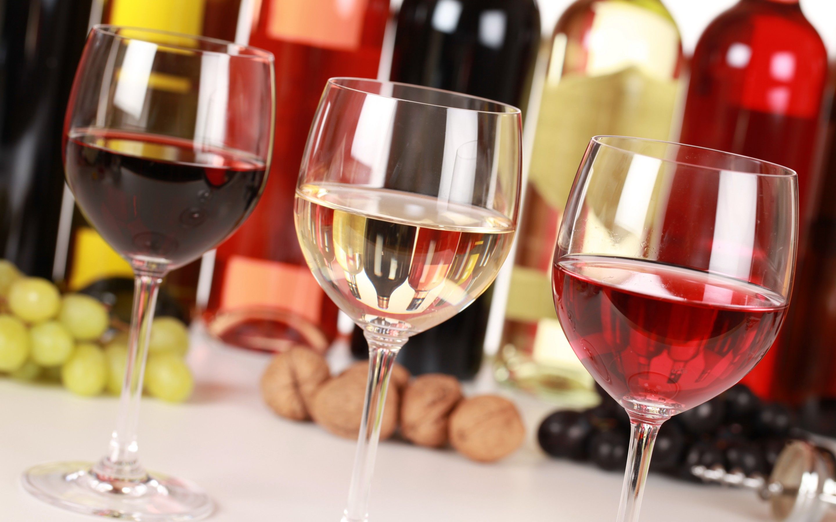 Bicchieri di vino rosso e bianco, 2880x1800 WQXGA, MacBook Pro