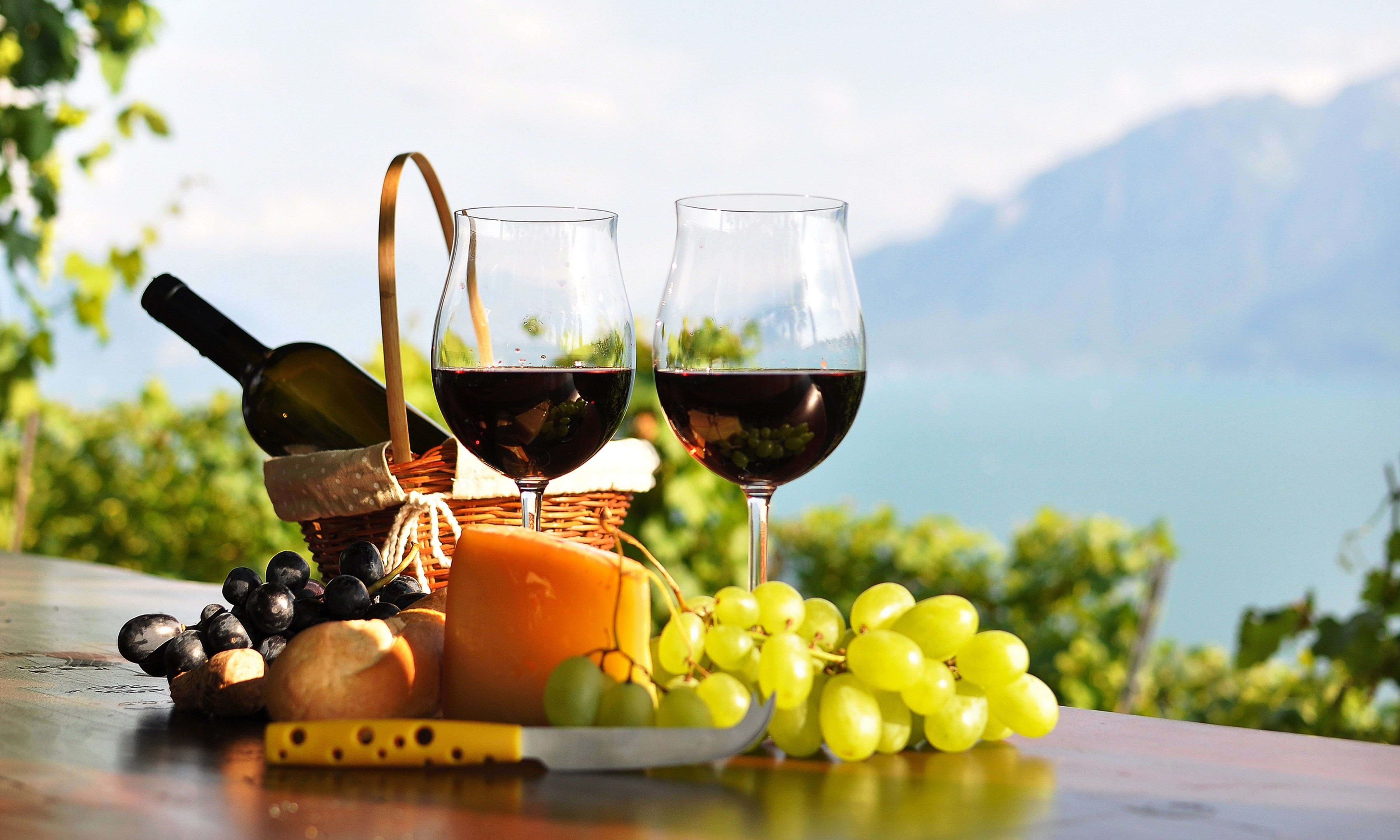 Calici vino uva formaggio, 5000x3000 Ultra HD, Monitor 4K