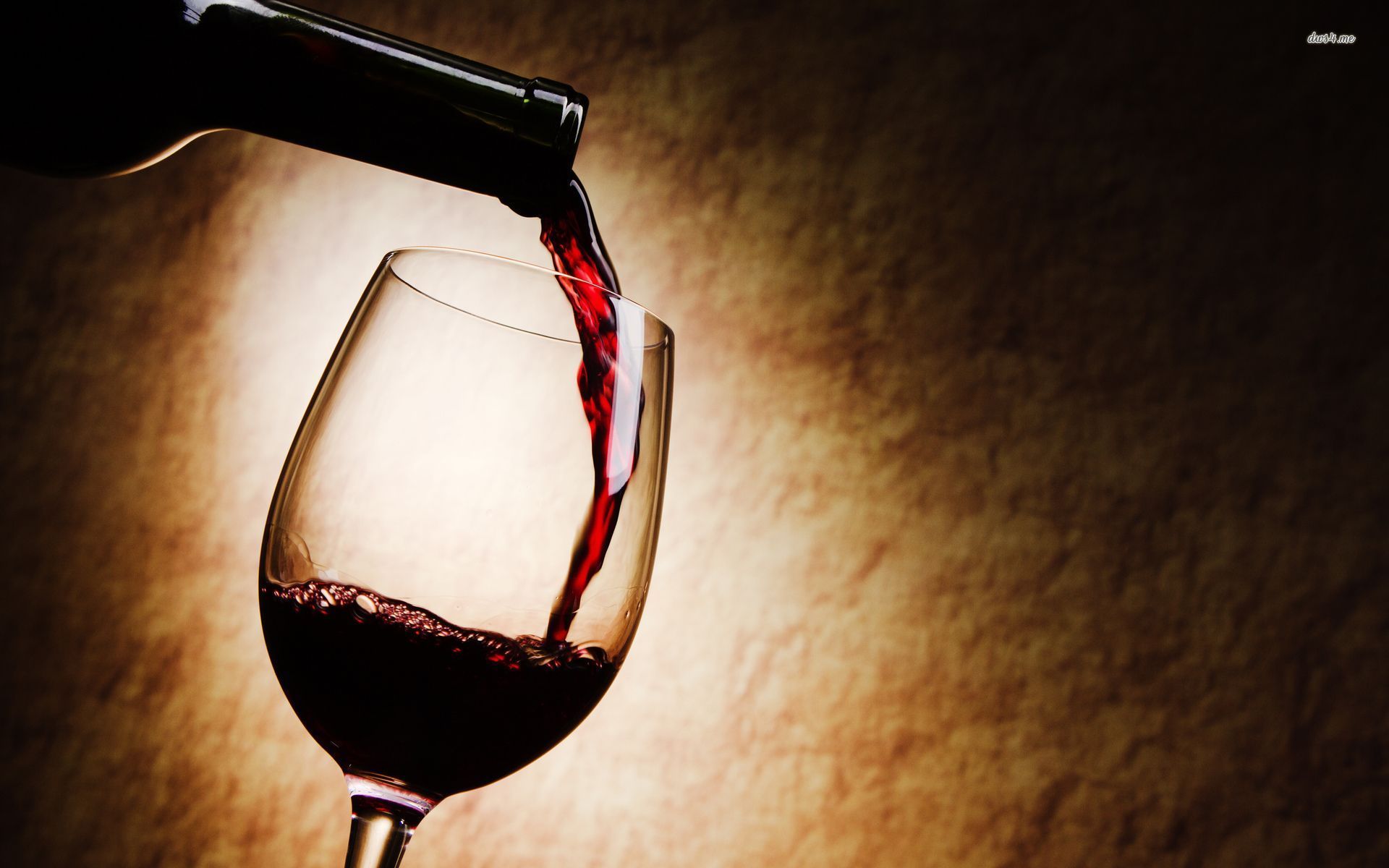 Vino rosso versato in calice, 1920x1200 WUXGA, PC Desktop