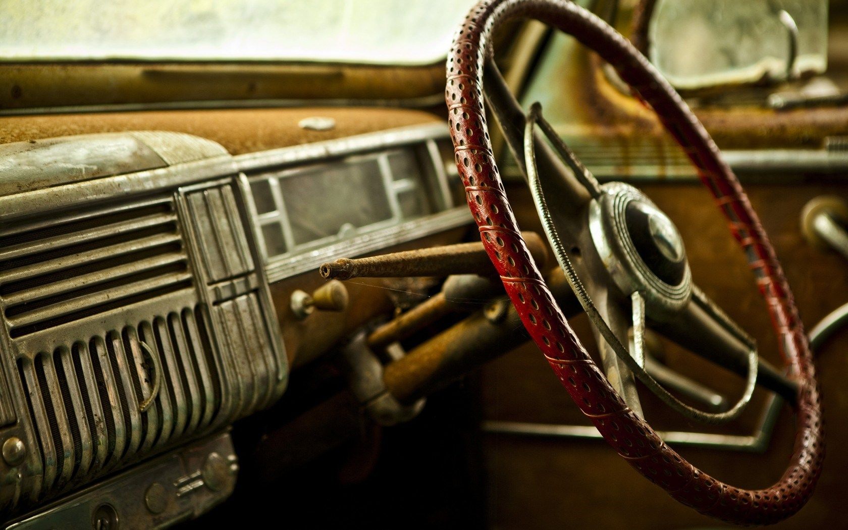 Interno auto d'epoca vintage, 1680x1050 HD Ready, Monitor Gaming